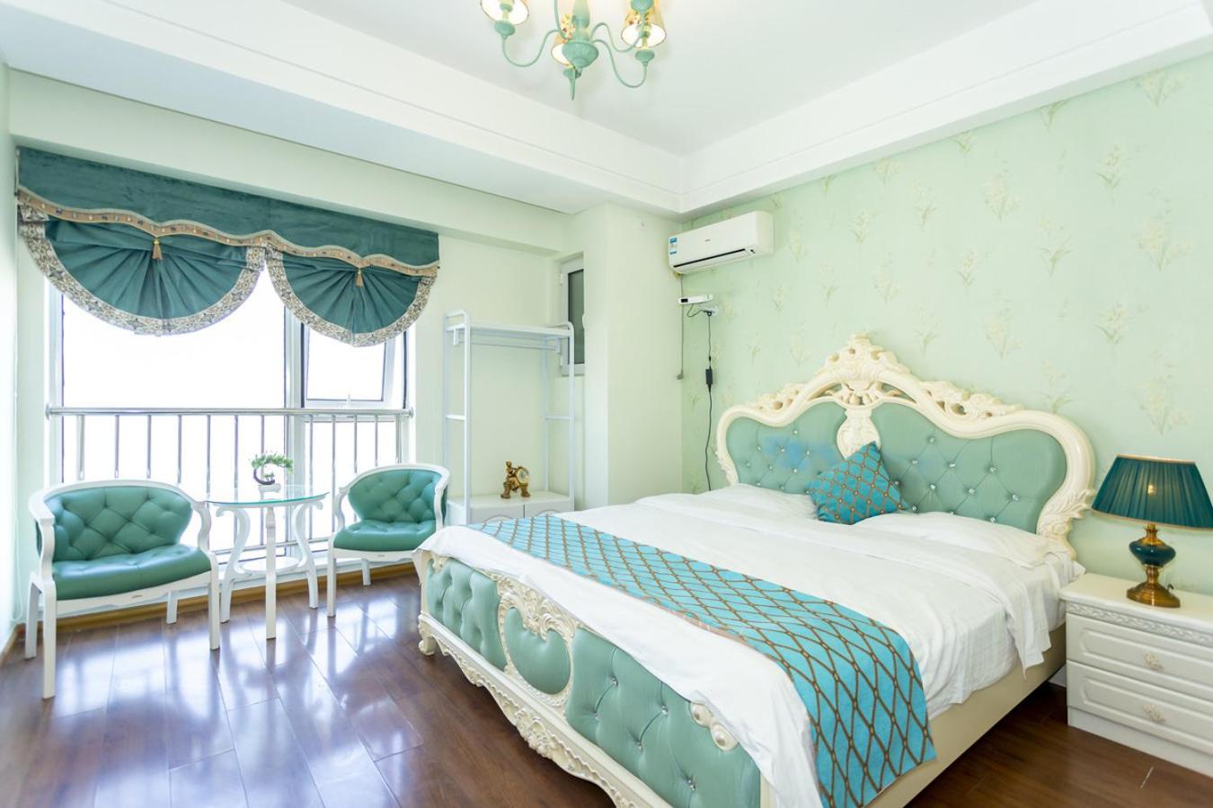Dalian Hong Xi Yuan Apartment Wanda Plaza