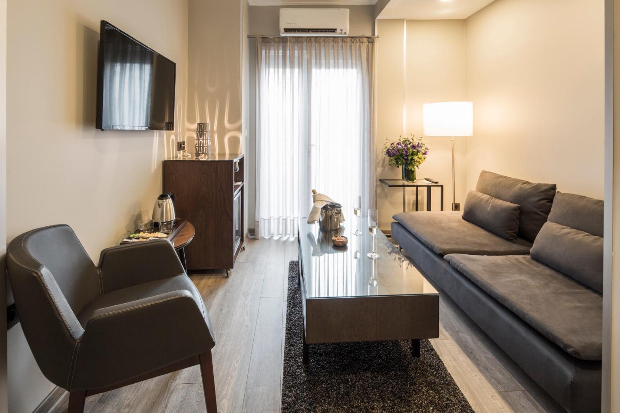 Taxim Suites Residences Istanbul - Image 72