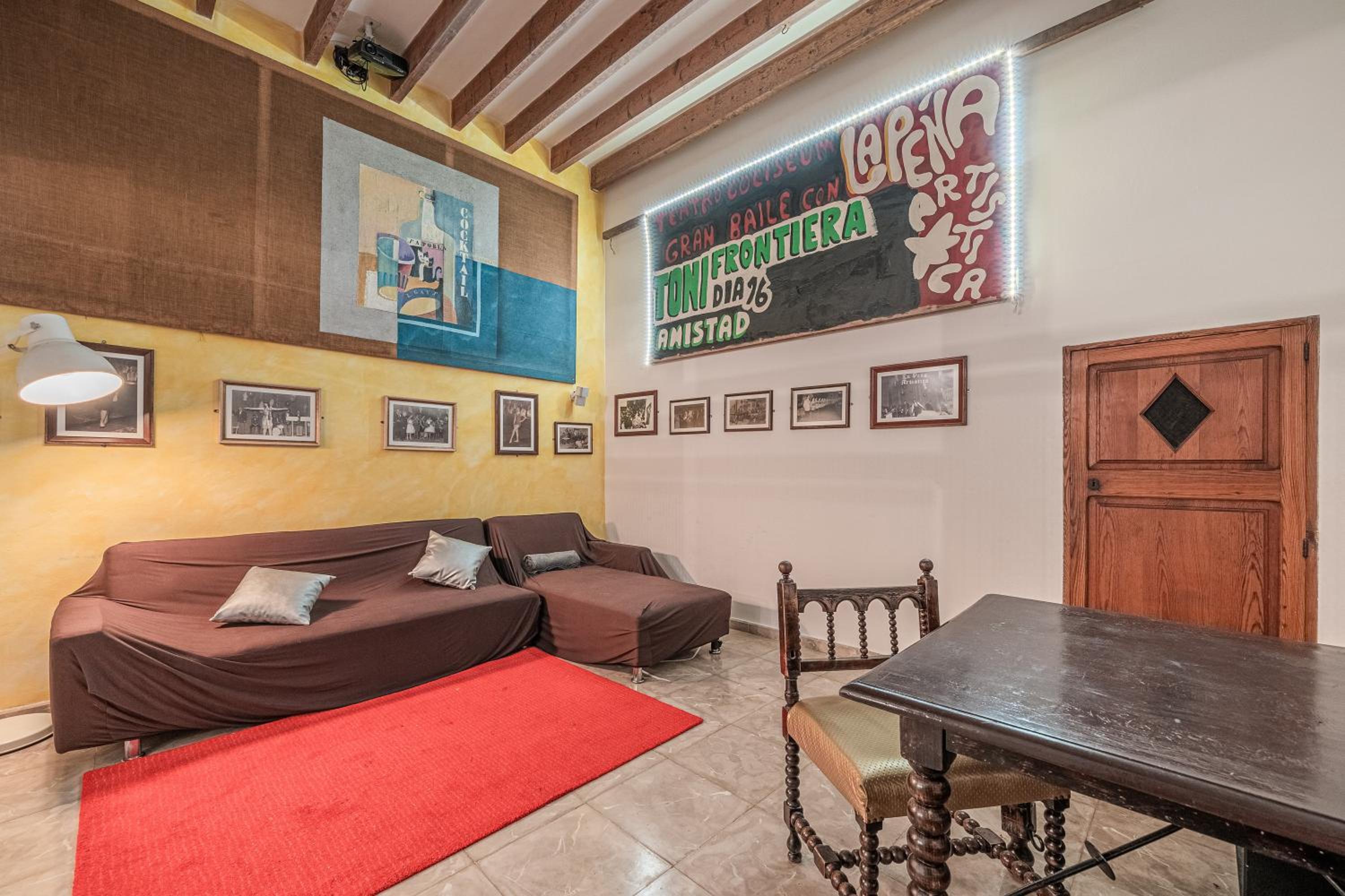 lounge