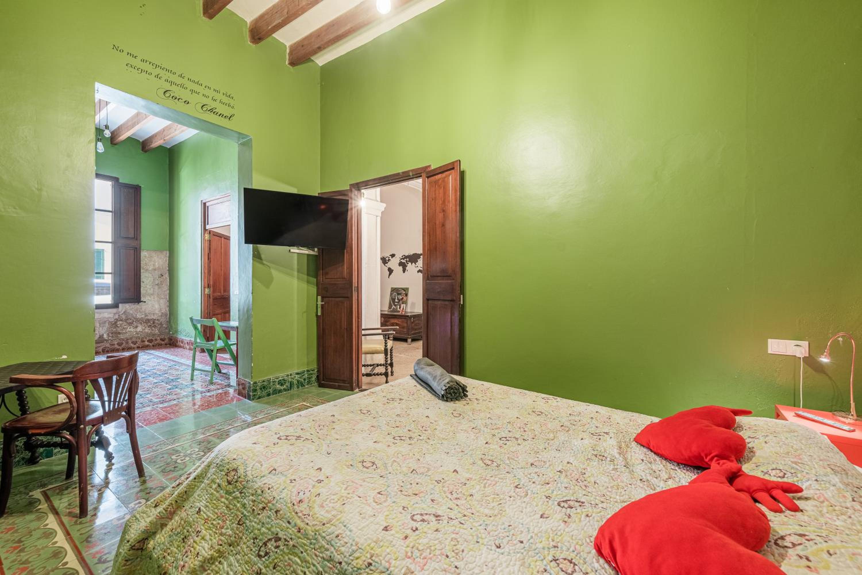 Townhouse Can Miquel photo 5