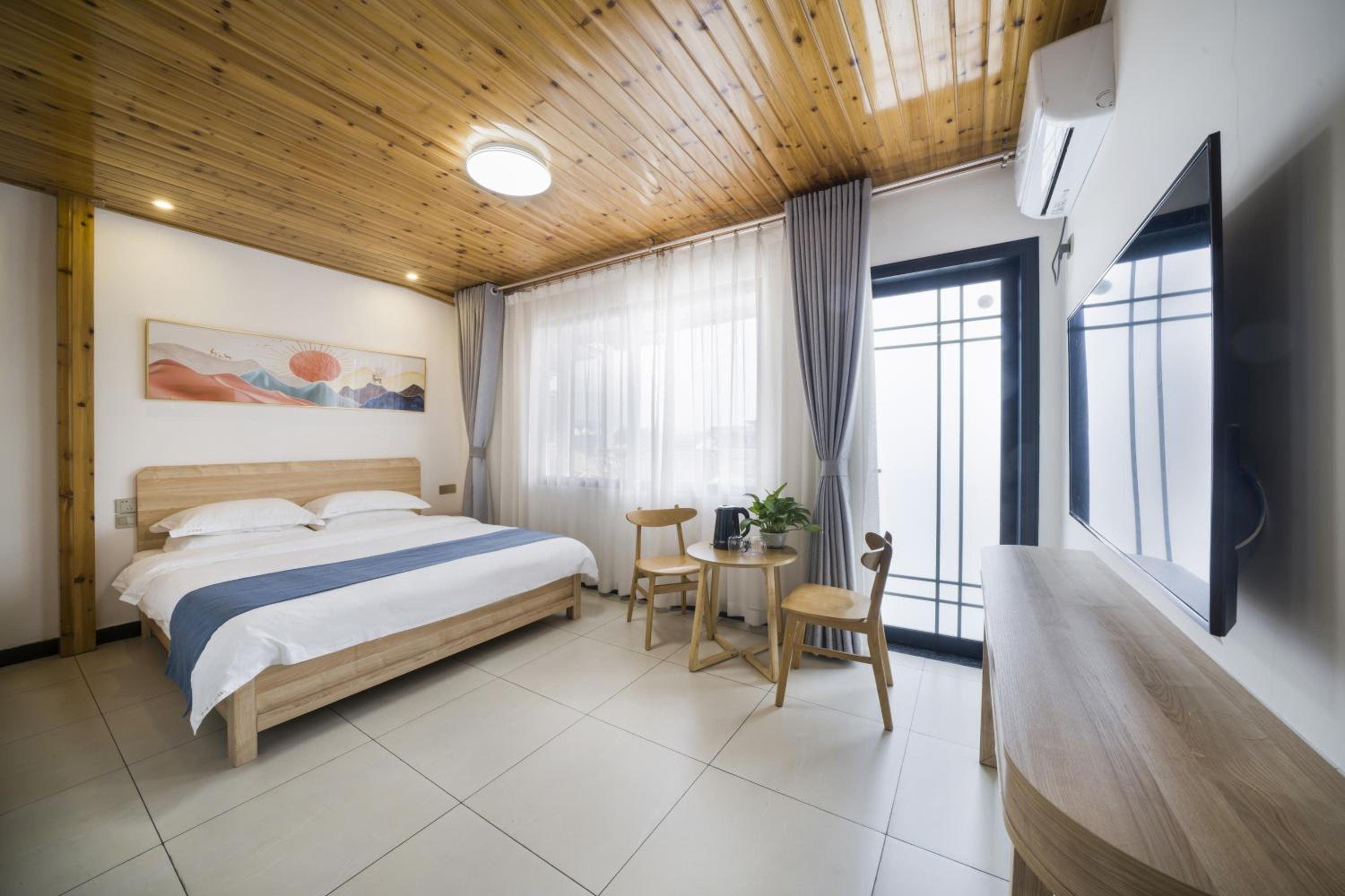 Qianxun Tea House & Homestay