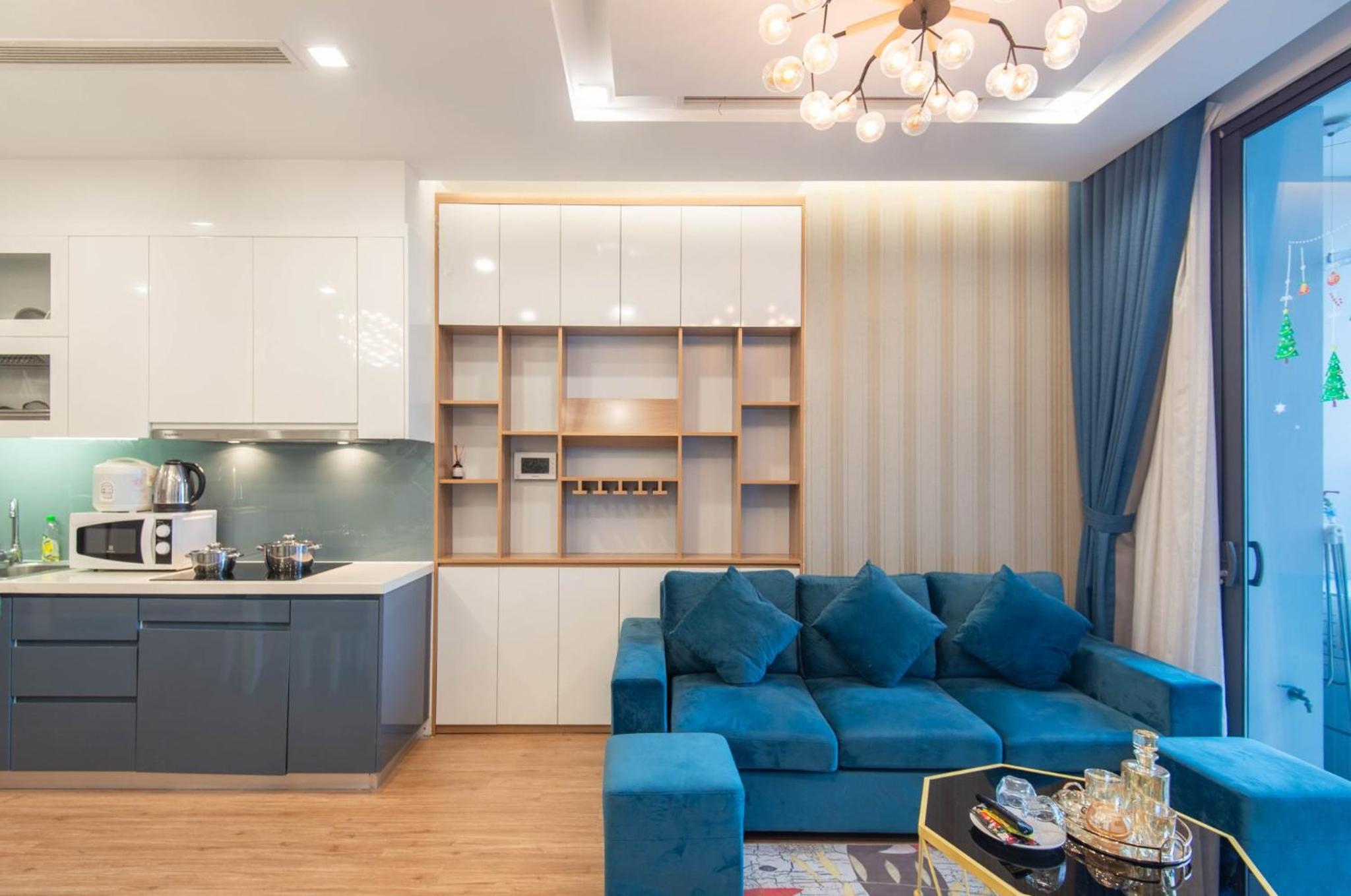 Sunny Vinhome Metropolis Apartment
