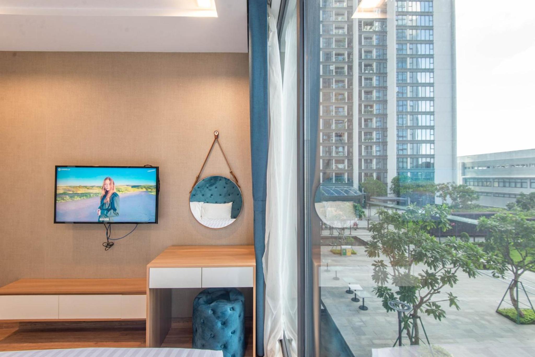 Sunny Vinhome Metropolis Apartment