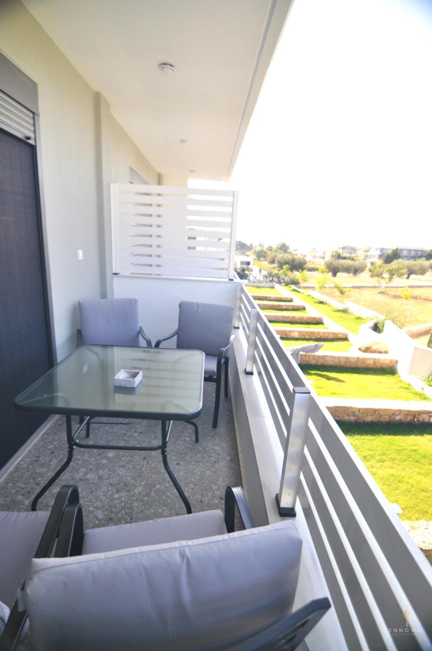 Zennova Sirene Luxury Studios