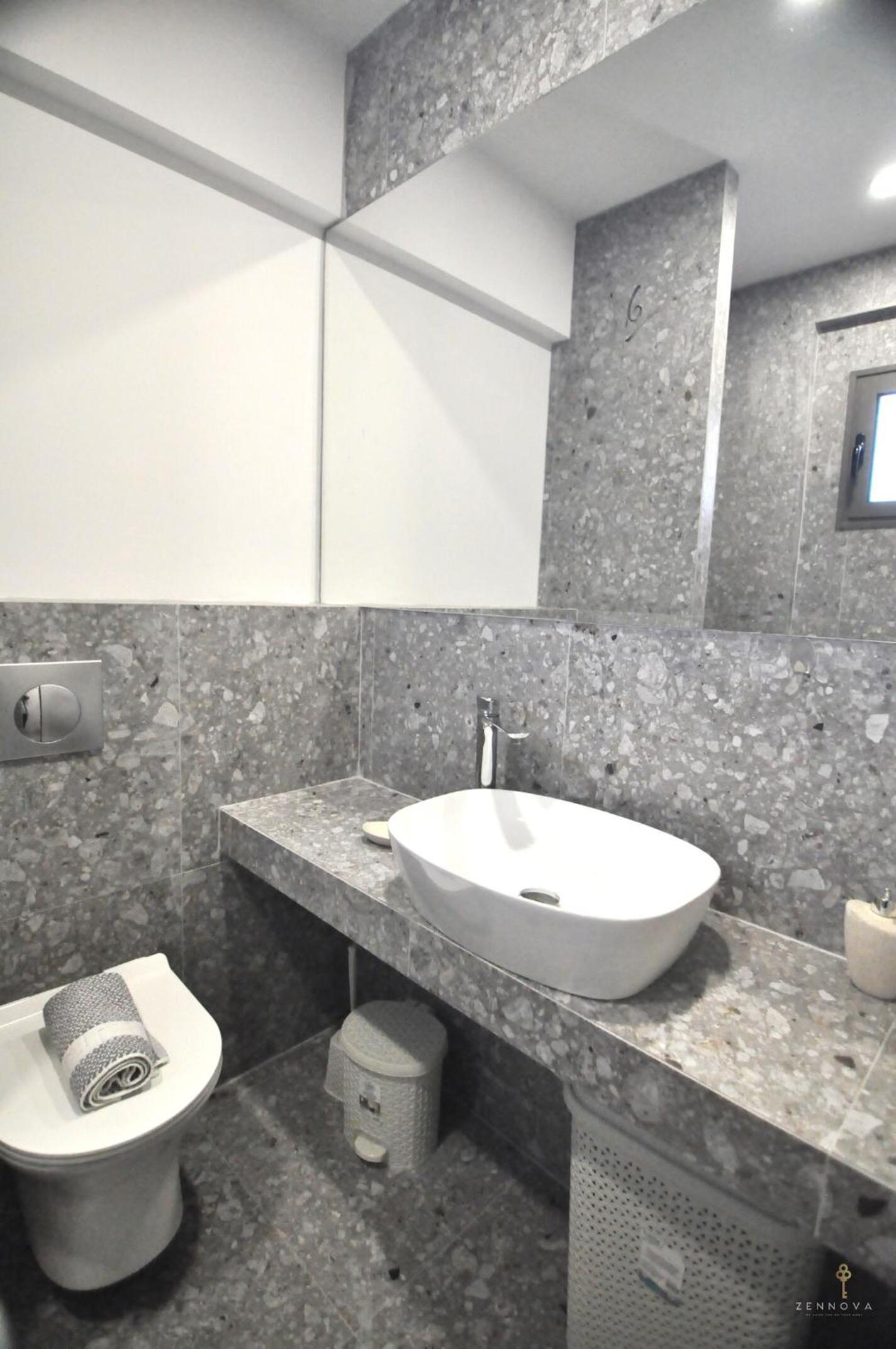 Zennova Sirene Luxury Studios