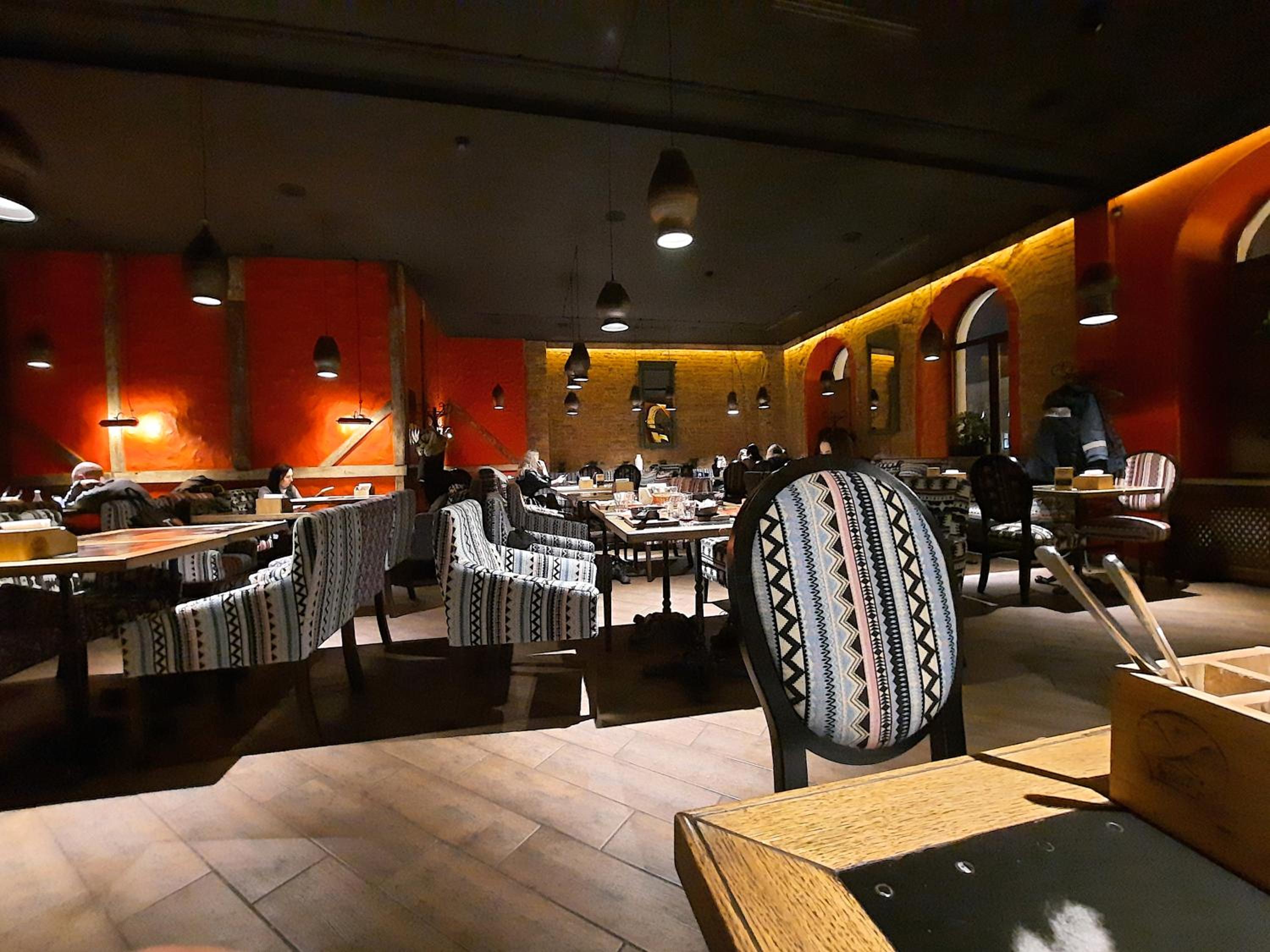 dining