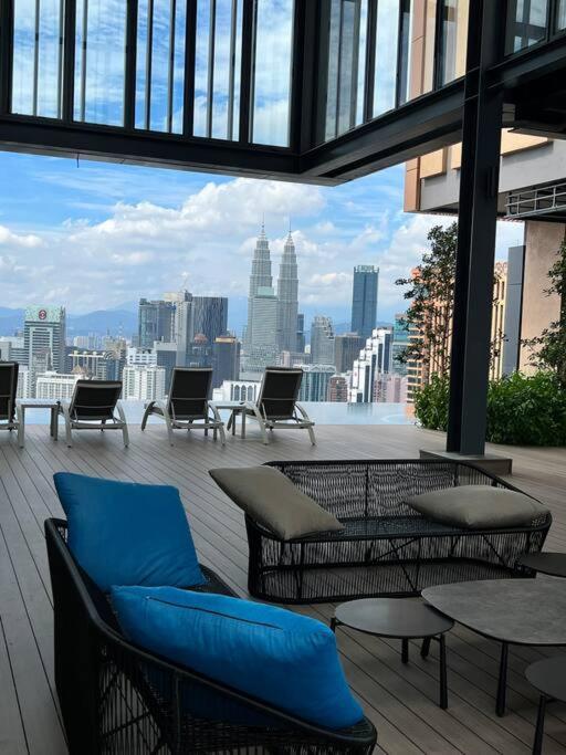KL Comfort 5 star 2 bedroom service apartment