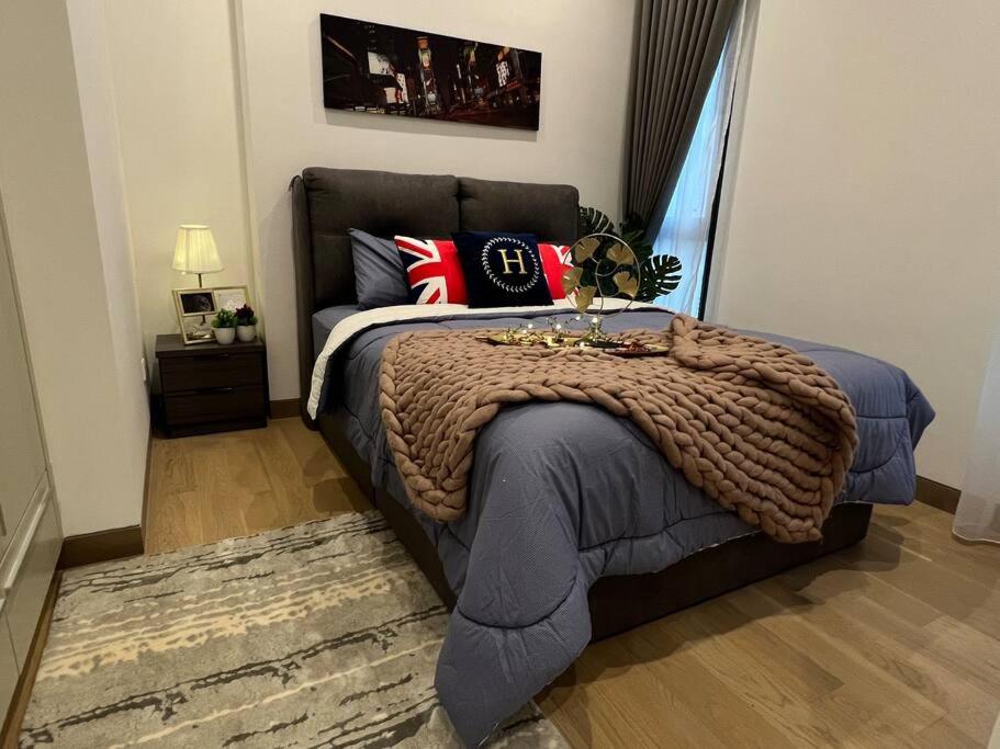 KL Comfort 5 star 2 bedroom service apartment