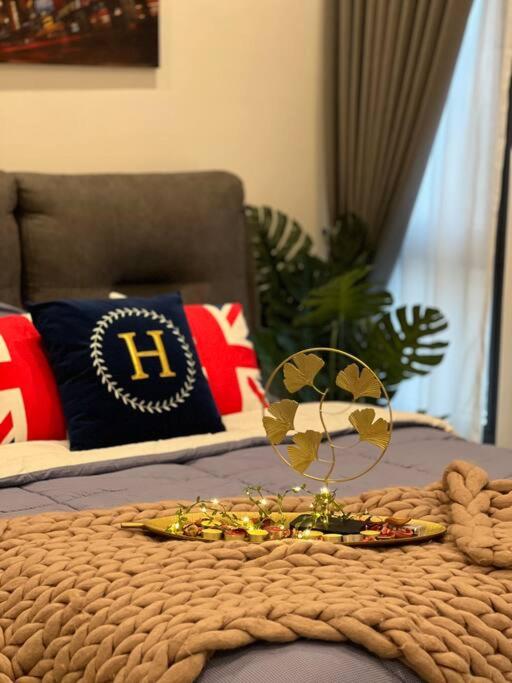 KL Comfort 5 star 2 bedroom service apartment