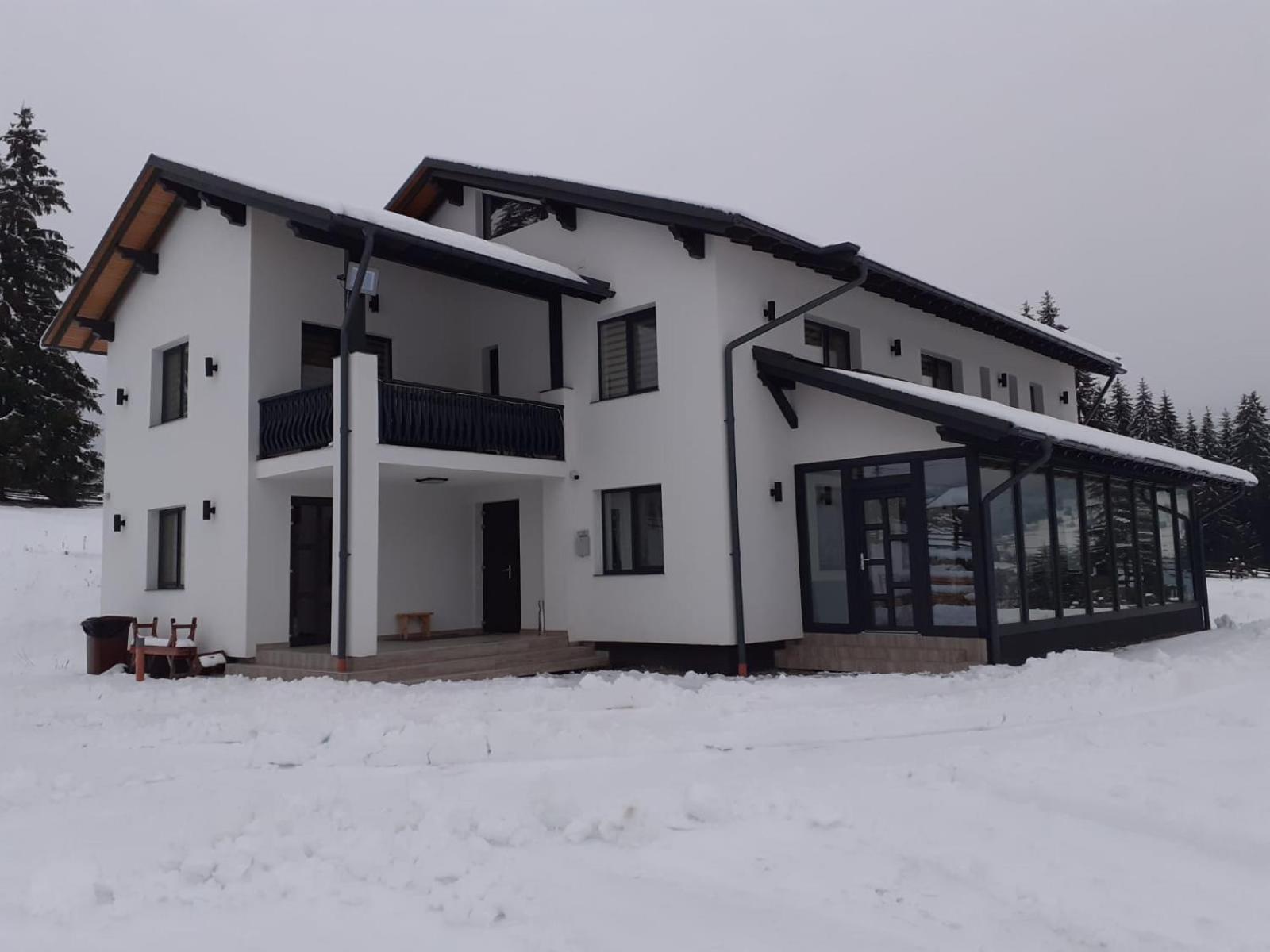 Vila Dorna Royal view 3