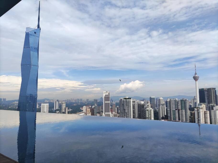 KL Elegant 5 star 2 bedroom service apartment