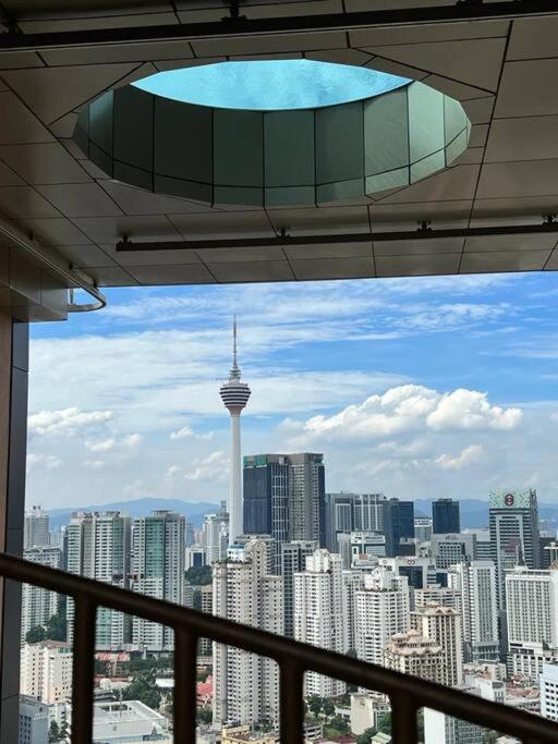 KL Elegant 5 star 2 bedroom service apartment