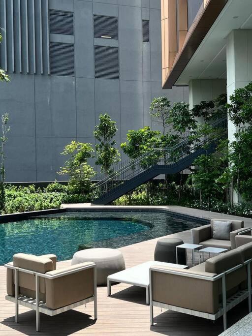 KL Elegant 5 star 2 bedroom service apartment