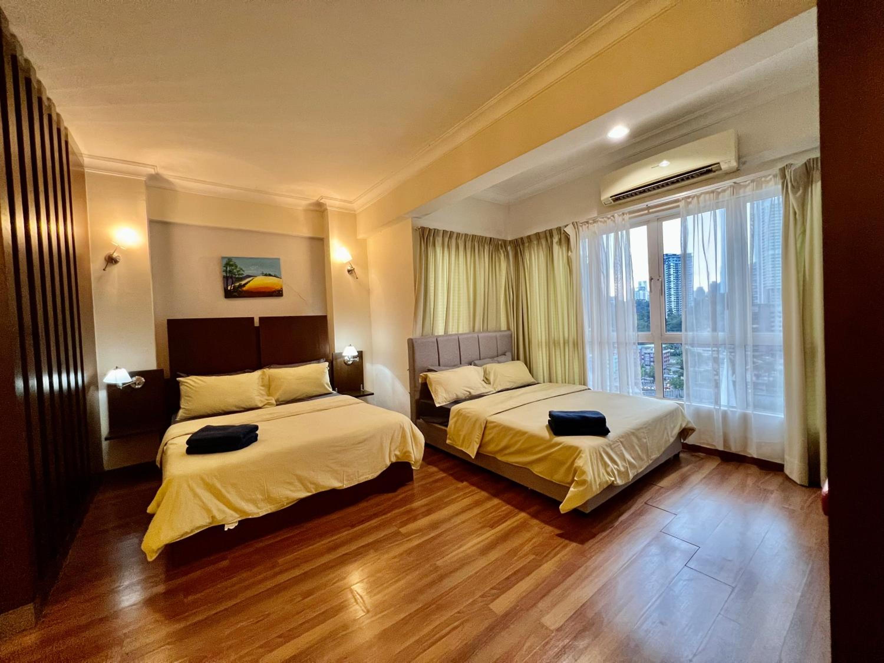 Casa Mutiara Apartments by Moonlight
