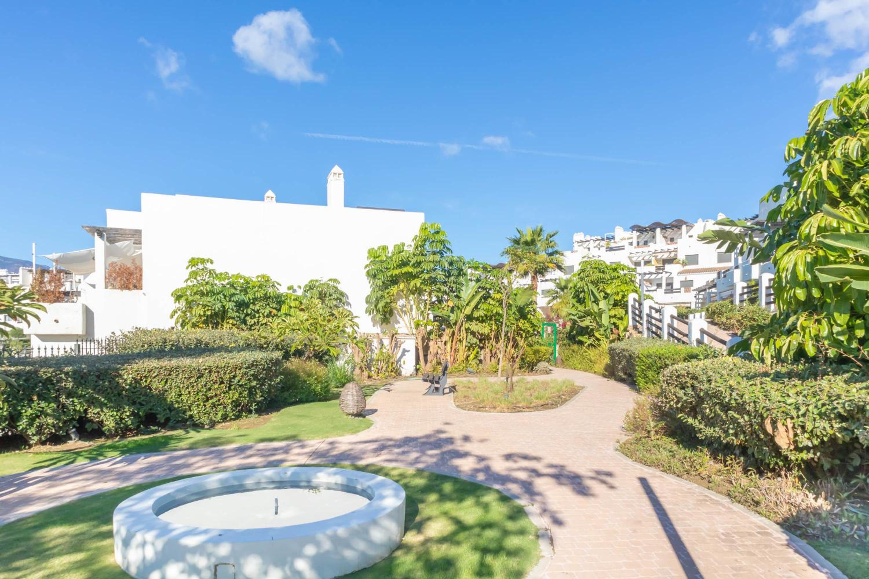 Sunset Golf International - Happy Rentals