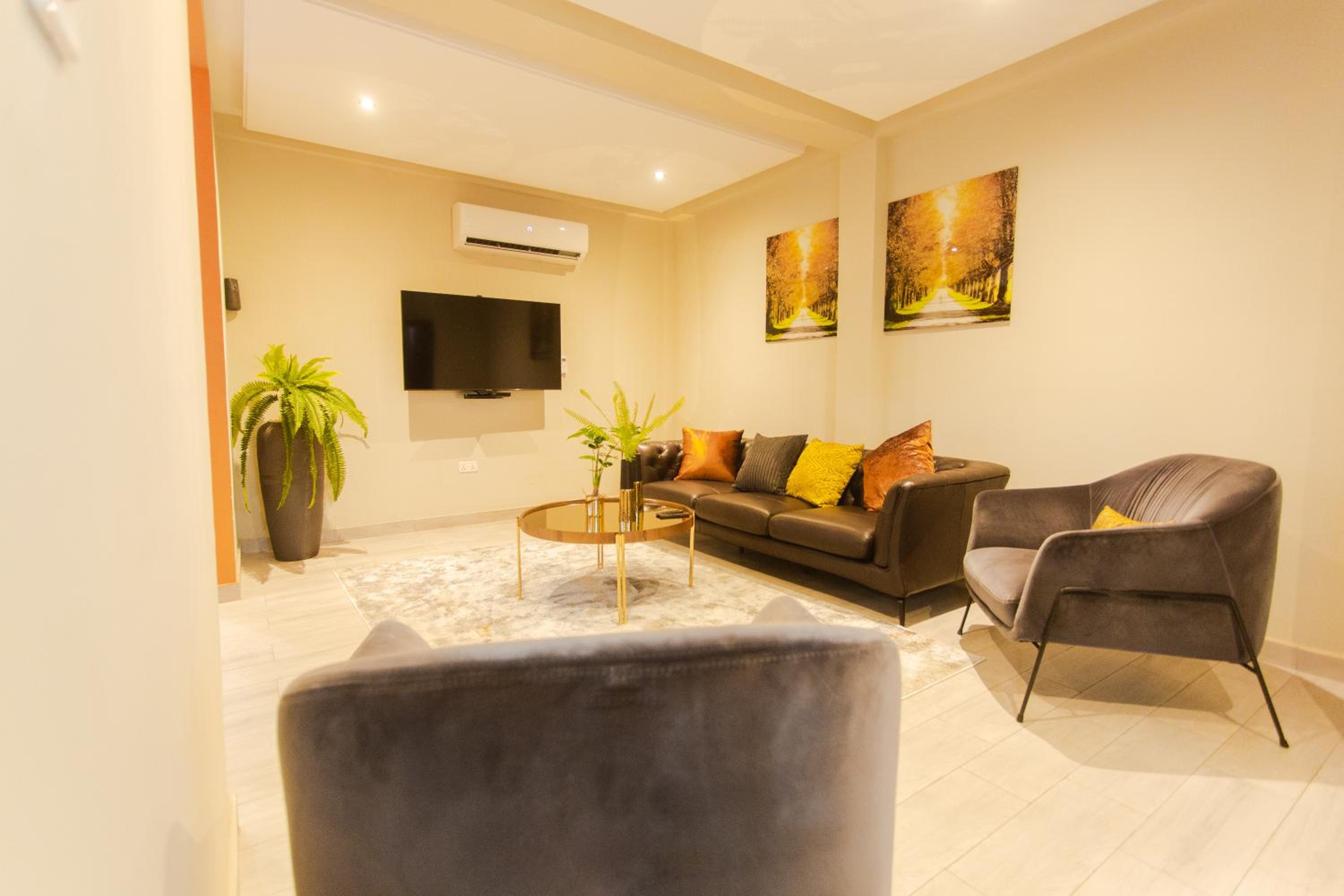 Accra Luxury Homes @ Achimota - Image 5