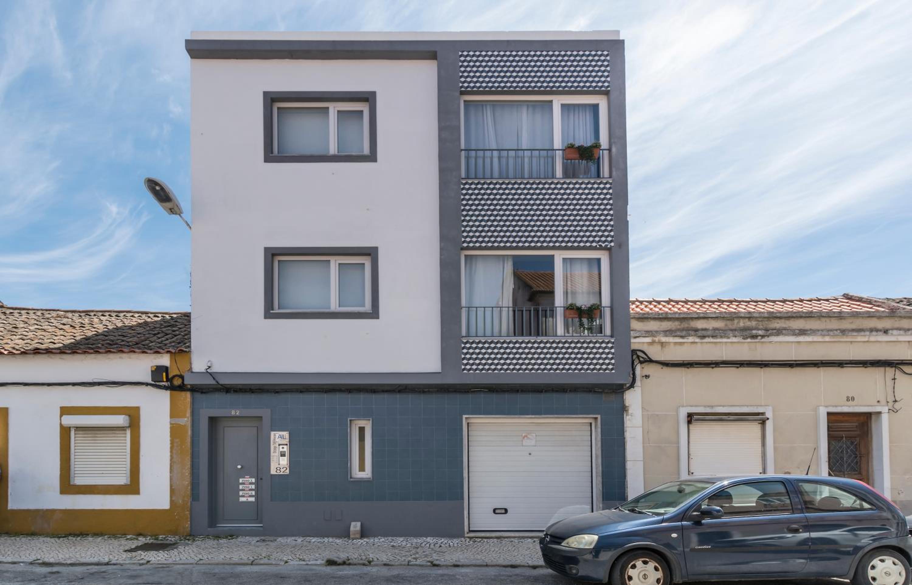 Hotel OrangeTreeHouses - Image 1