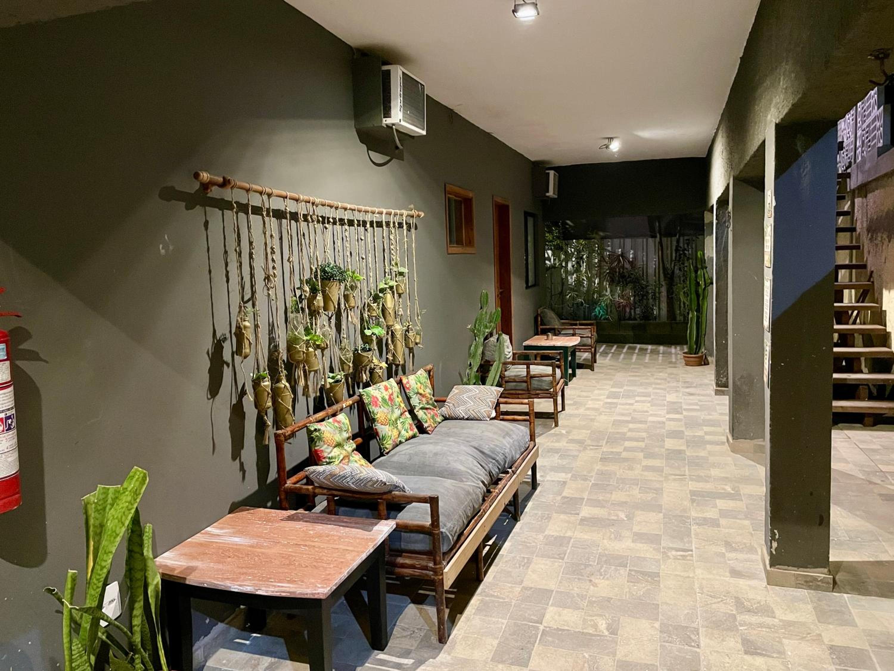 A Coroa Hostel & Pousada