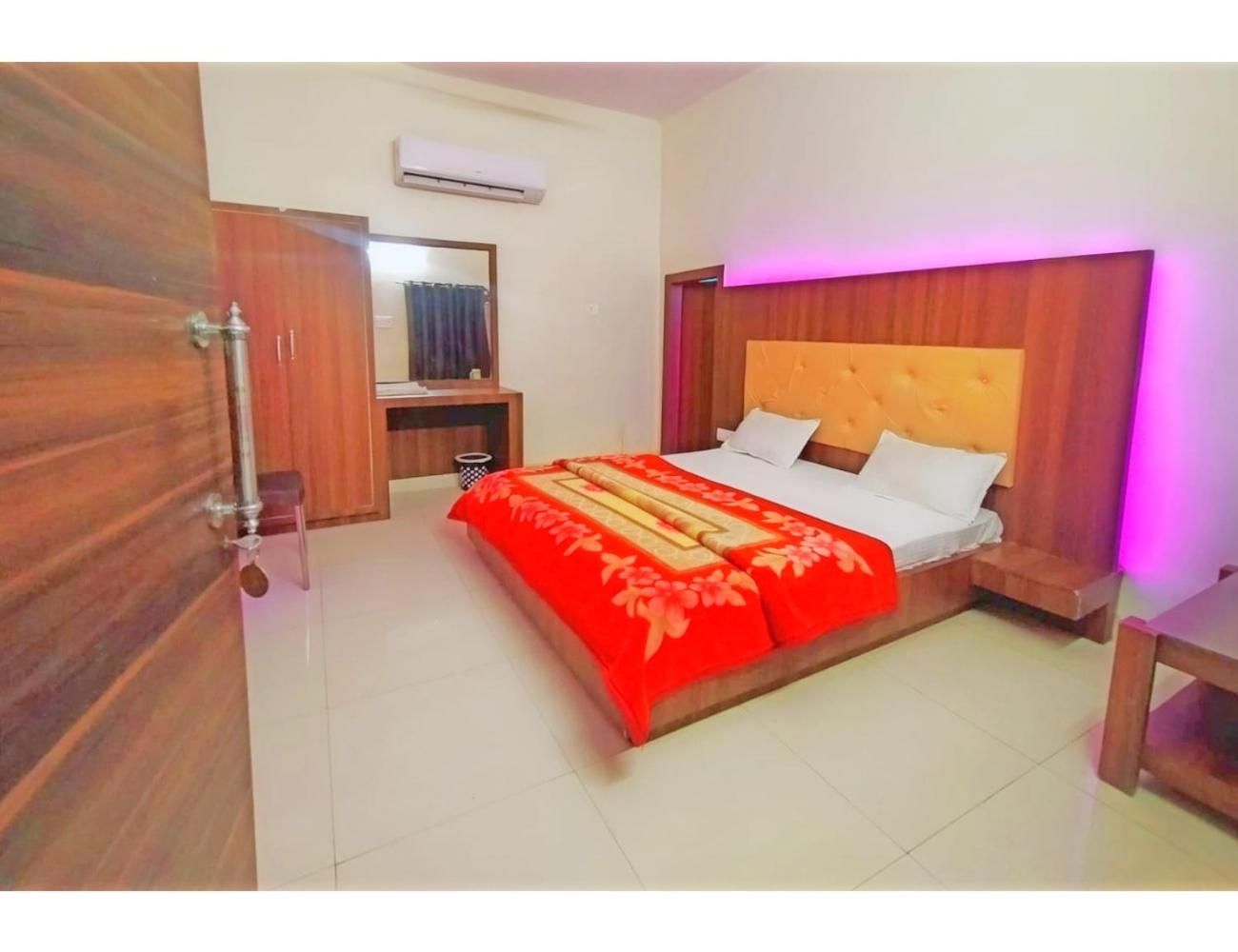 Hotel Svarnima The Heritage,Chitrakoot view 3