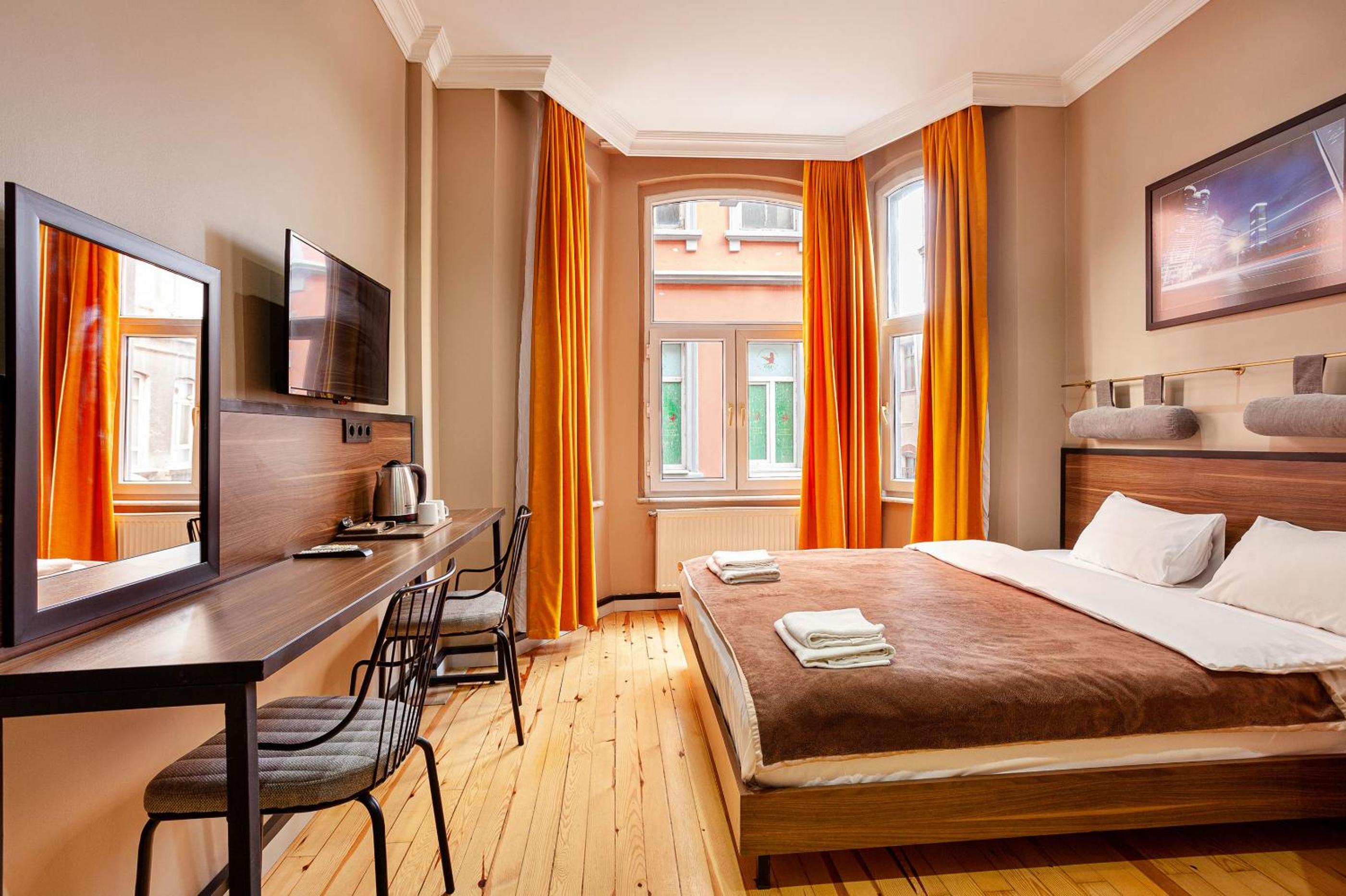 Aram Kerasi Odaları - Image 31