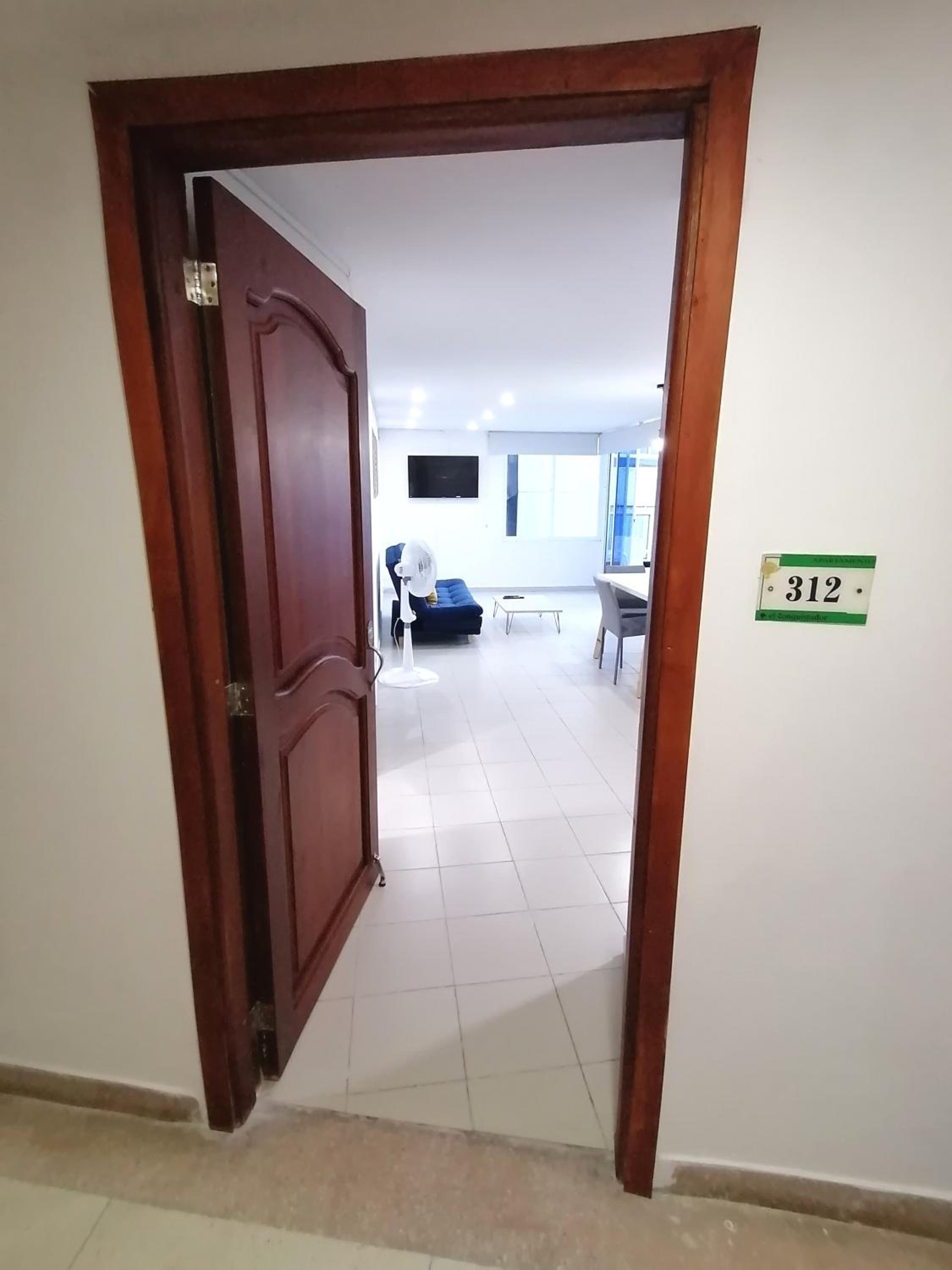 Laguito House 312