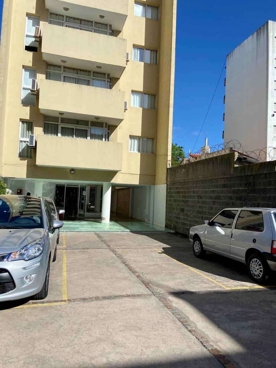 Departamentos de Categoría, Santa Fé y Alberti