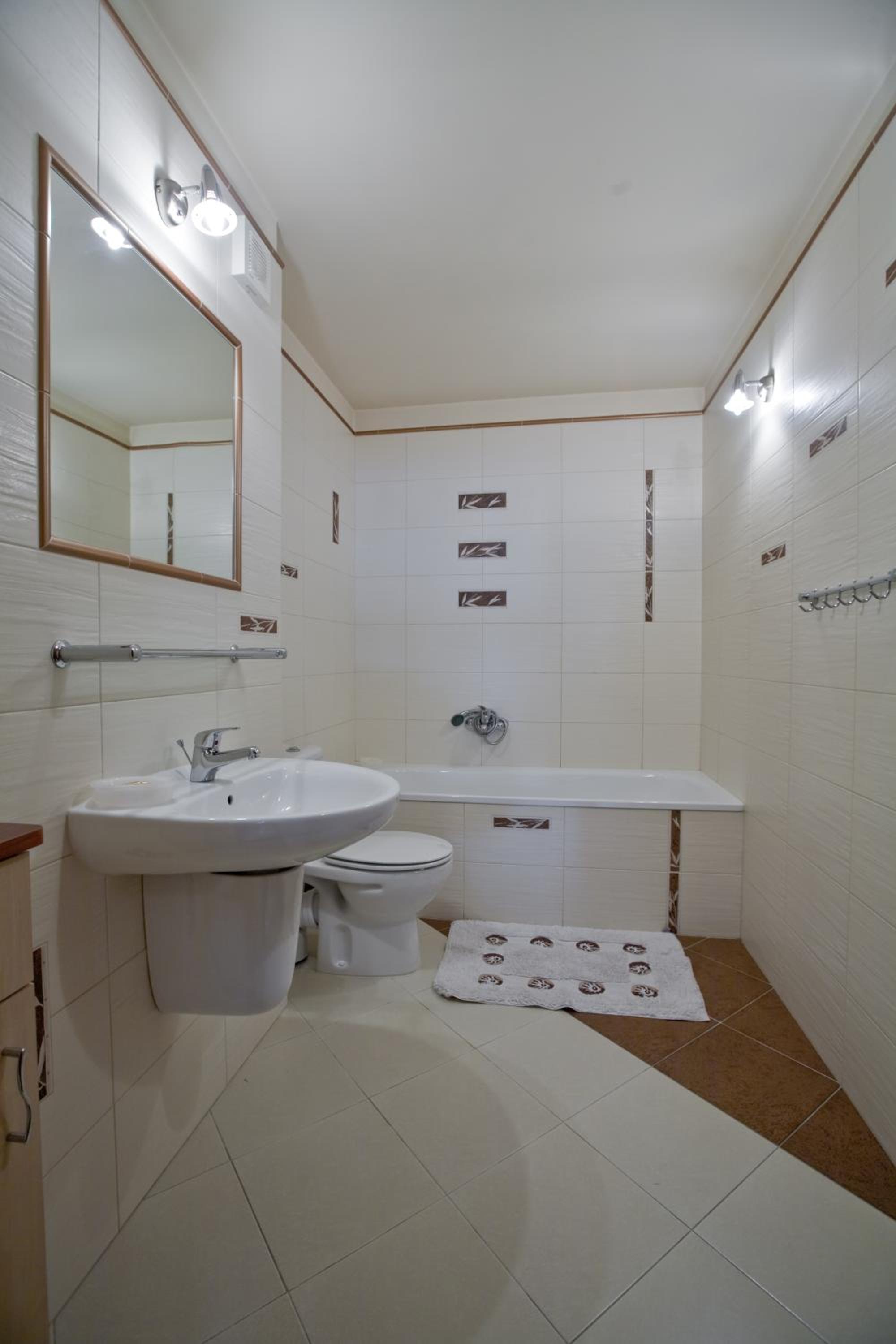 VivaApart Rodzinne apartamenty z basenem i widokiem na Giewont