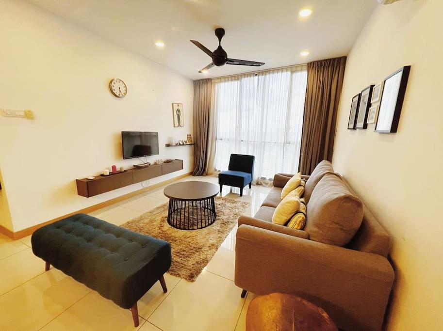 [PROMO]Connected train 2 Bedroom (ABOVE MALL)15