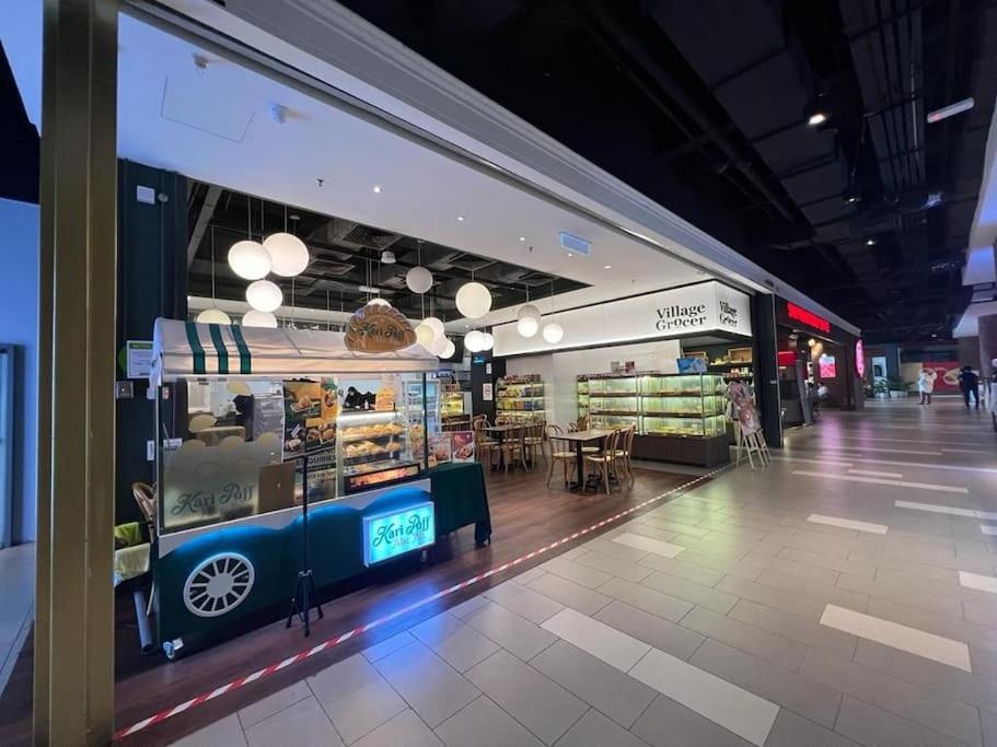 [PROMO]Connected train 2 Bedroom (ABOVE MALL)15