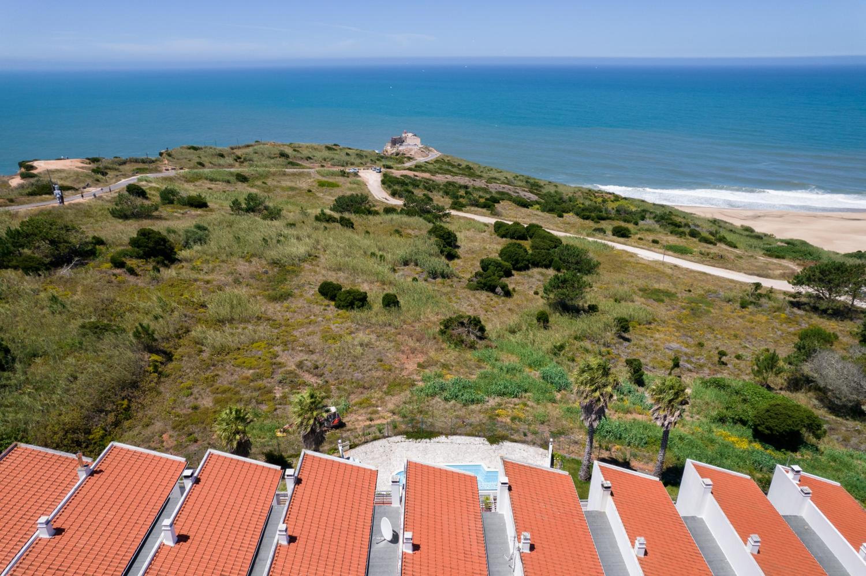Nativo Big Wave Front Row - 1BR view 3
