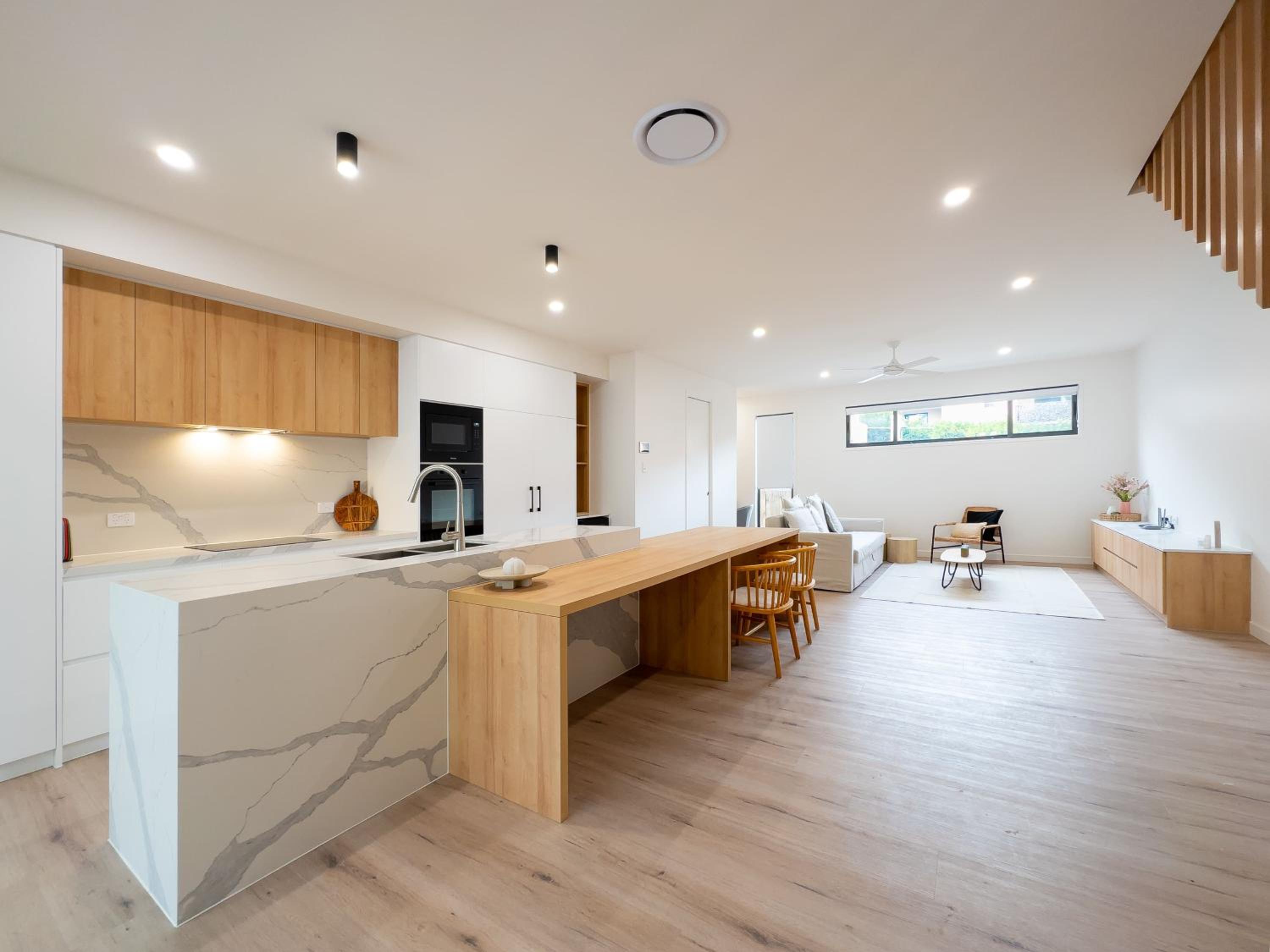 Unique Kirra townhouse