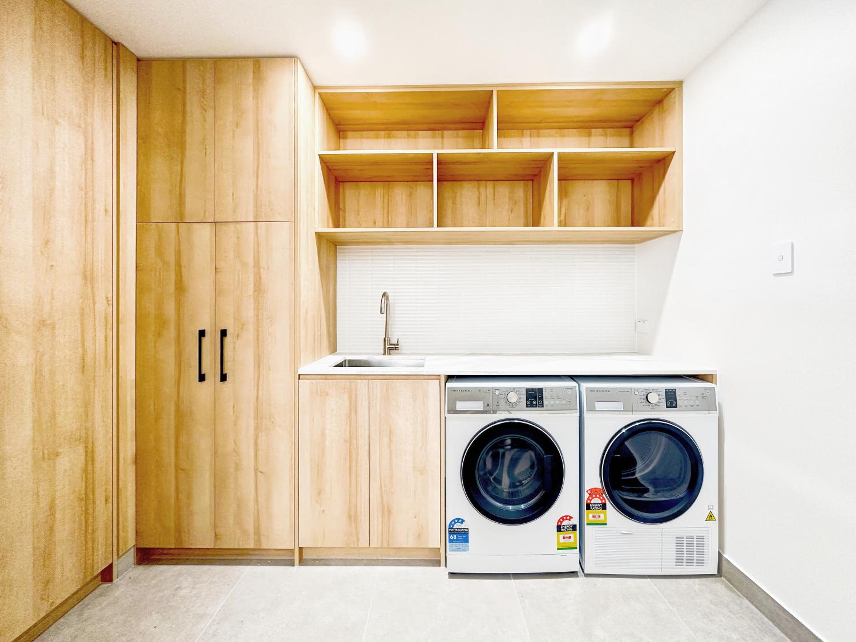 Unique Kirra townhouse
