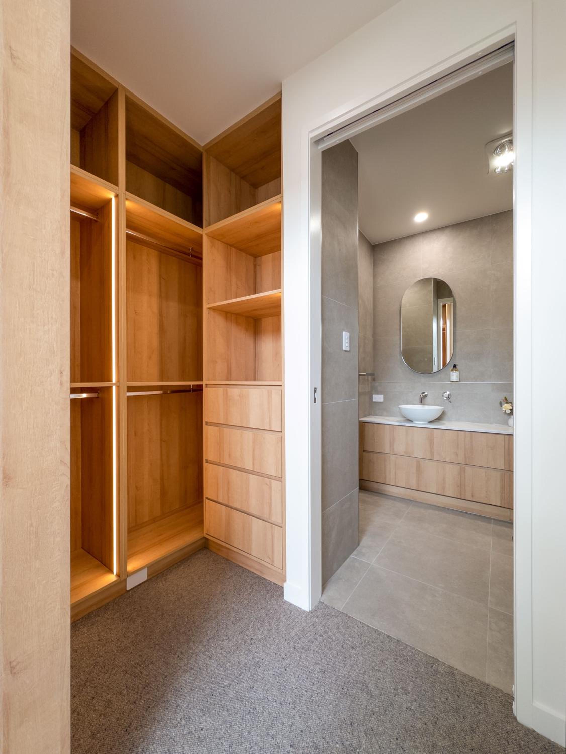 Unique Kirra townhouse