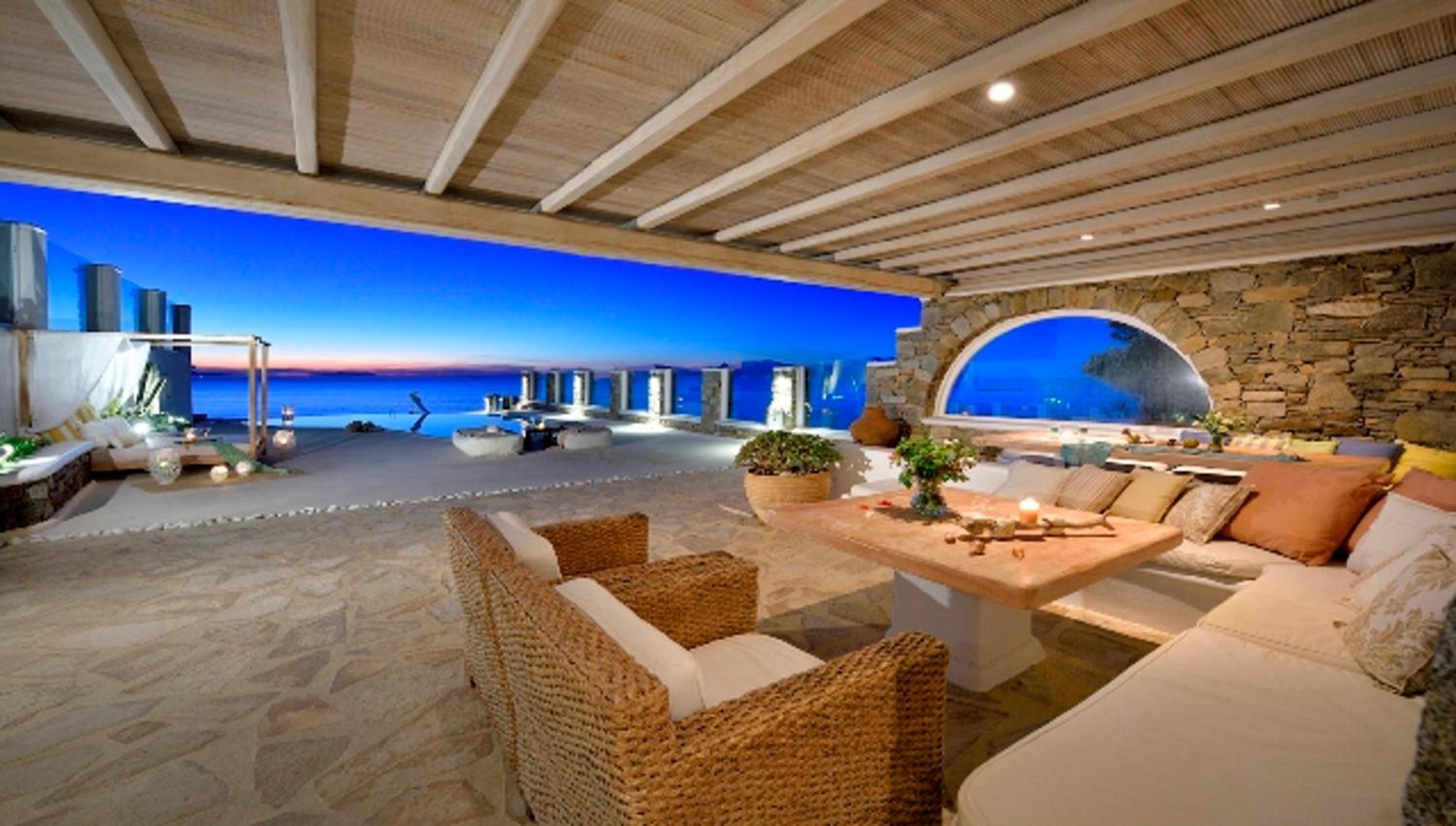 Luxurious Villa Mykonos + Pool photo 2