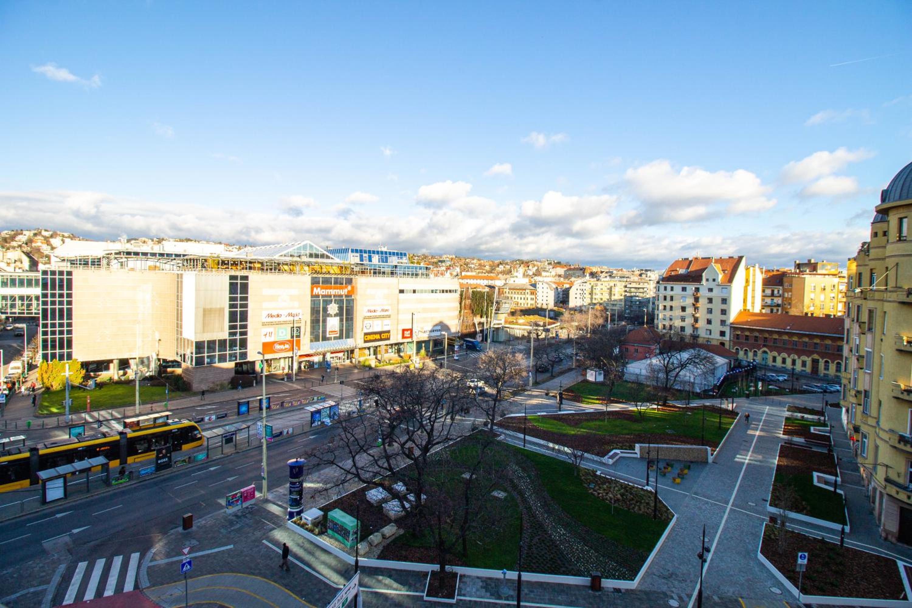 Buda Center