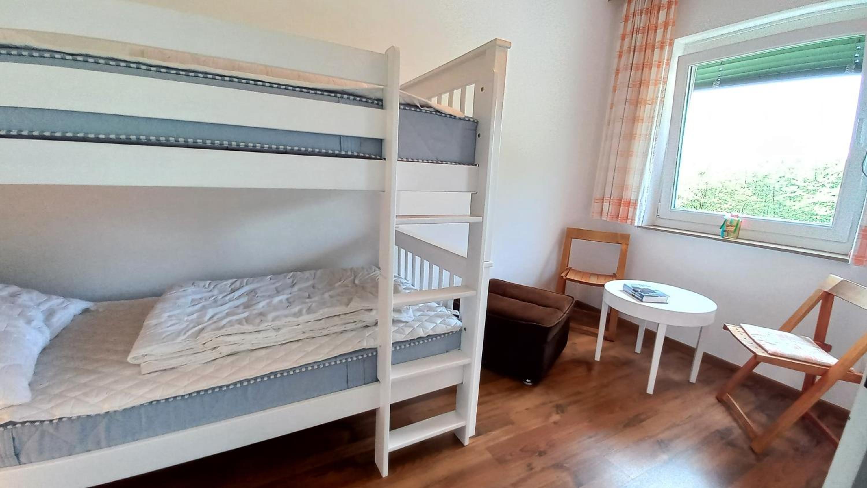 SIMON Haus KMB Seeappartement am Ossiacher See, Hallenbad, Skiarena Gerlitzen