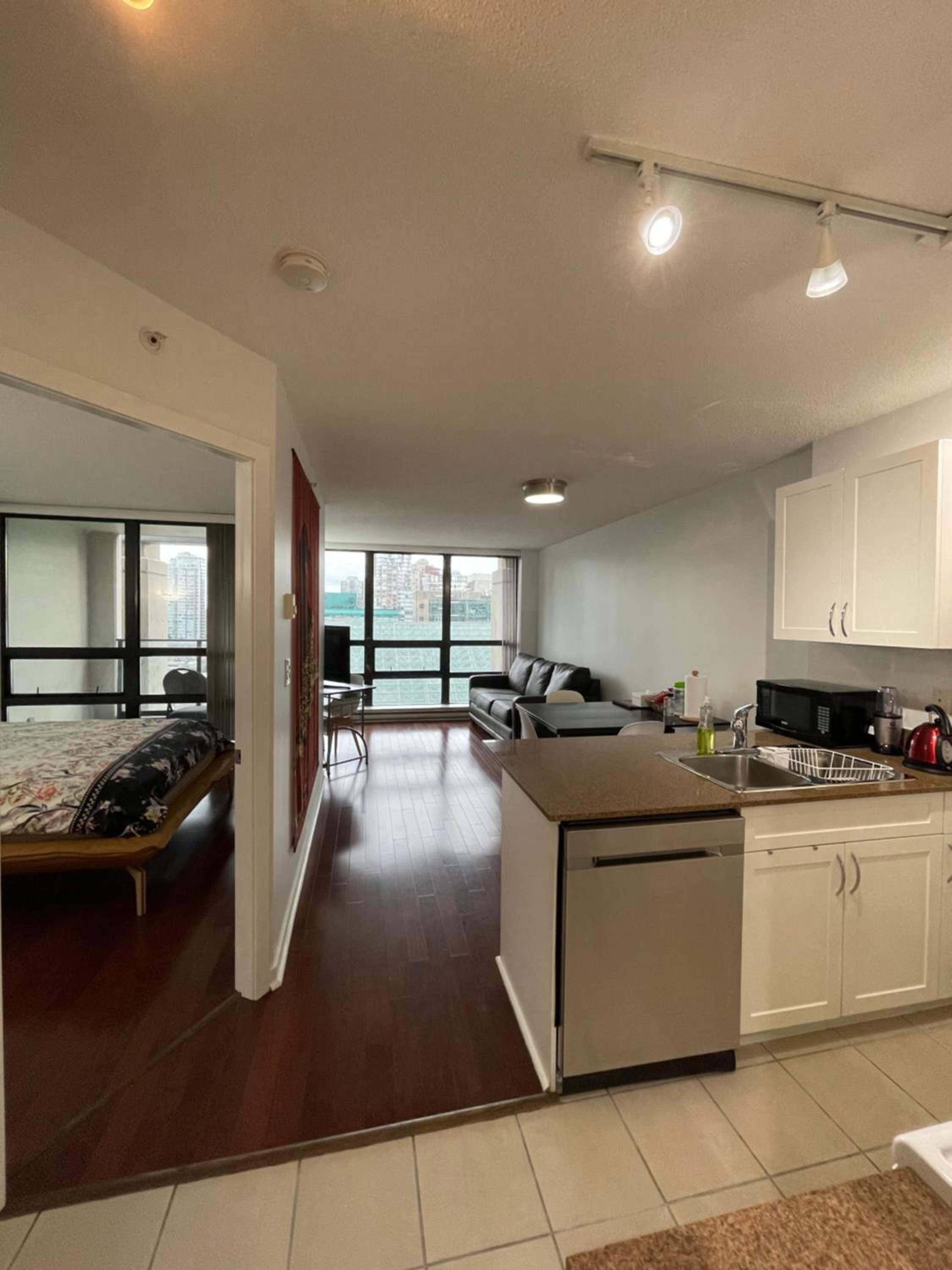 Vancouver Downtown Central 1 bedroom Condo