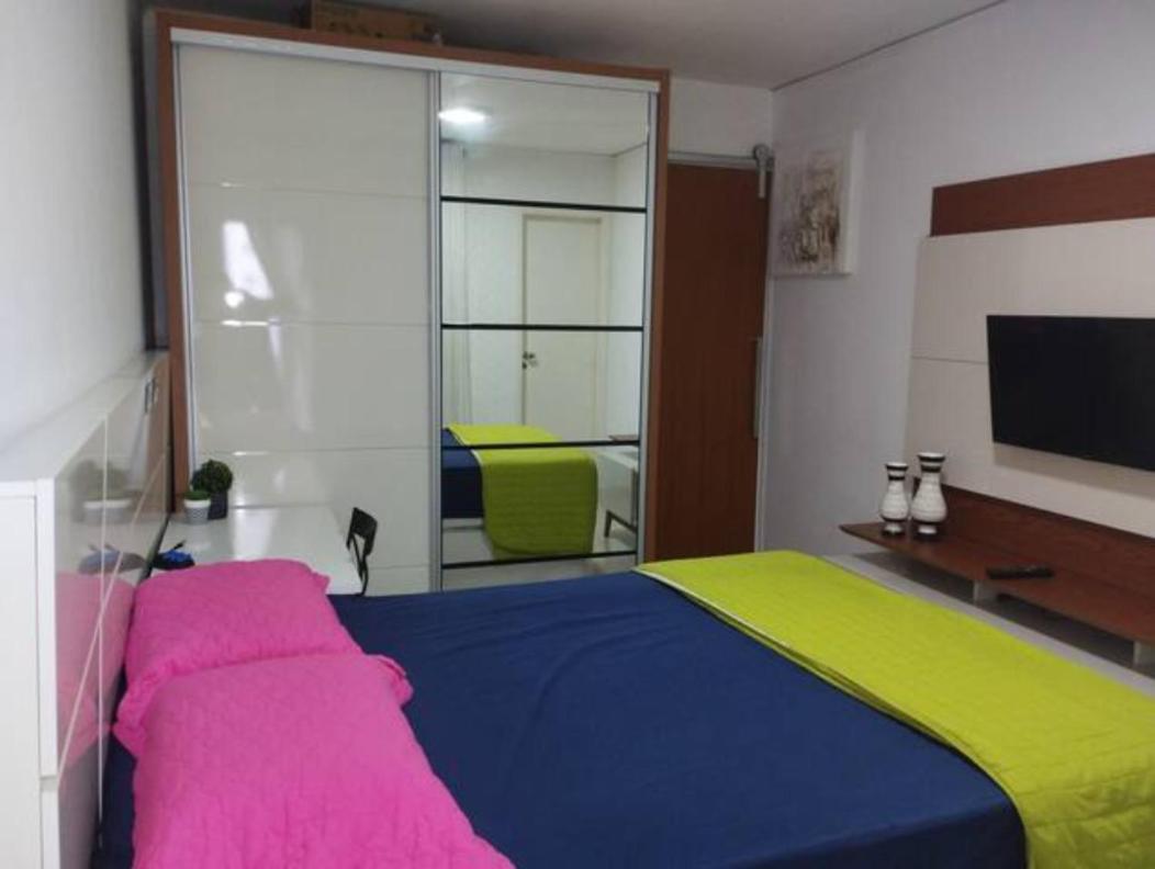 Apartamento bairro Praia do Canto na Reta da Penha