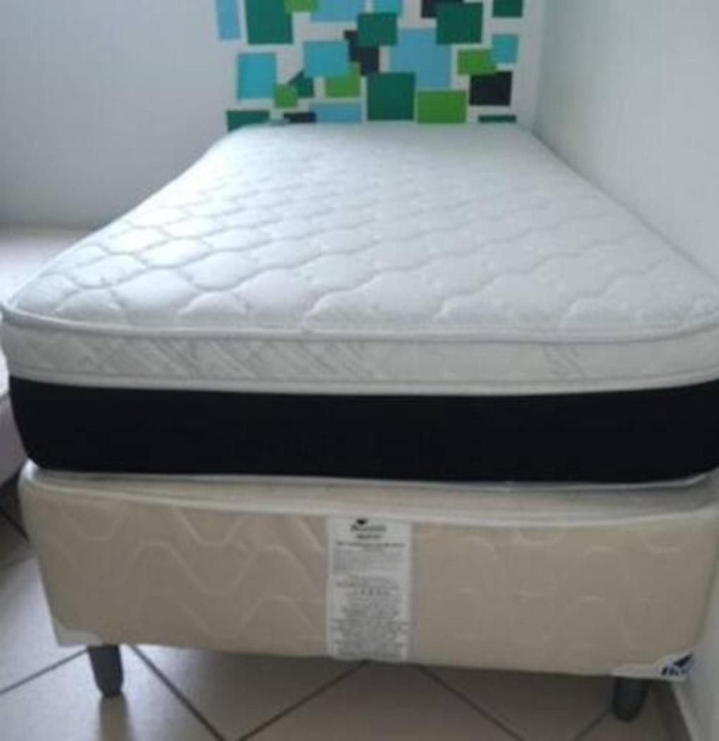 Apartamento bairro Praia do Canto na Reta da Penha