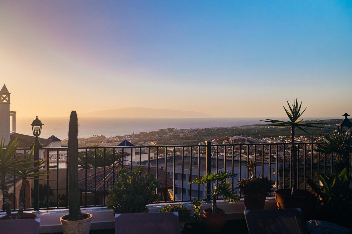 Villa with private pool and magnificent views view 3