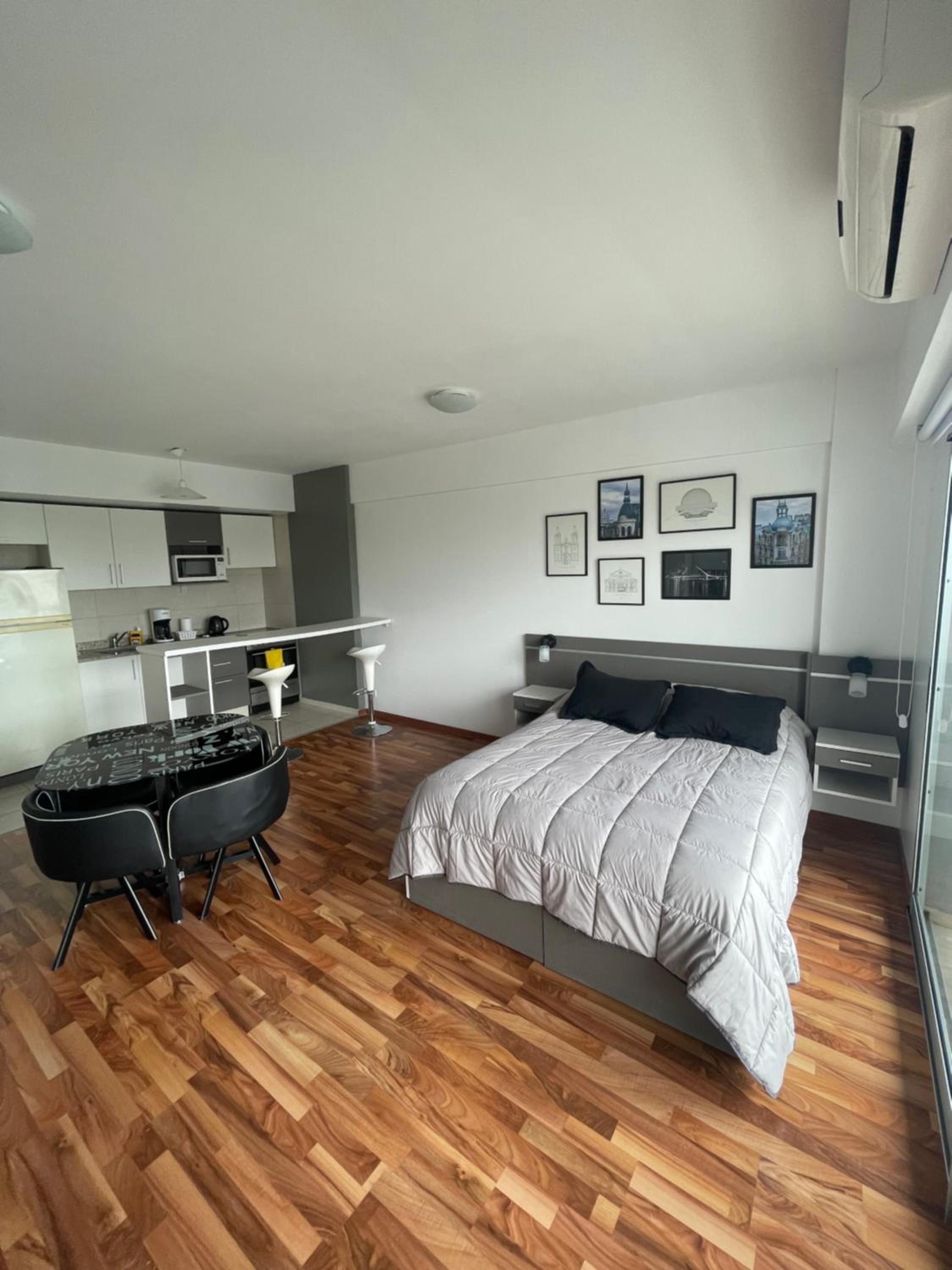 Metropolitan Highline Apartments