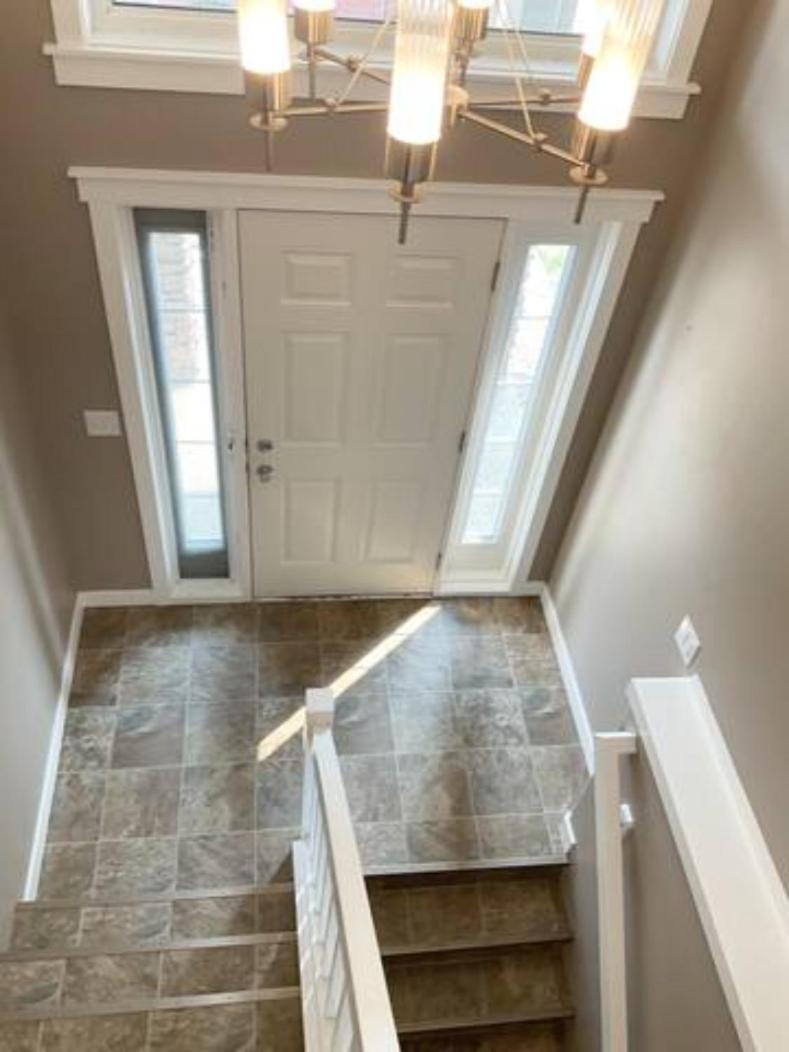 NairaVilla: upscale accommodation for groups view 4
