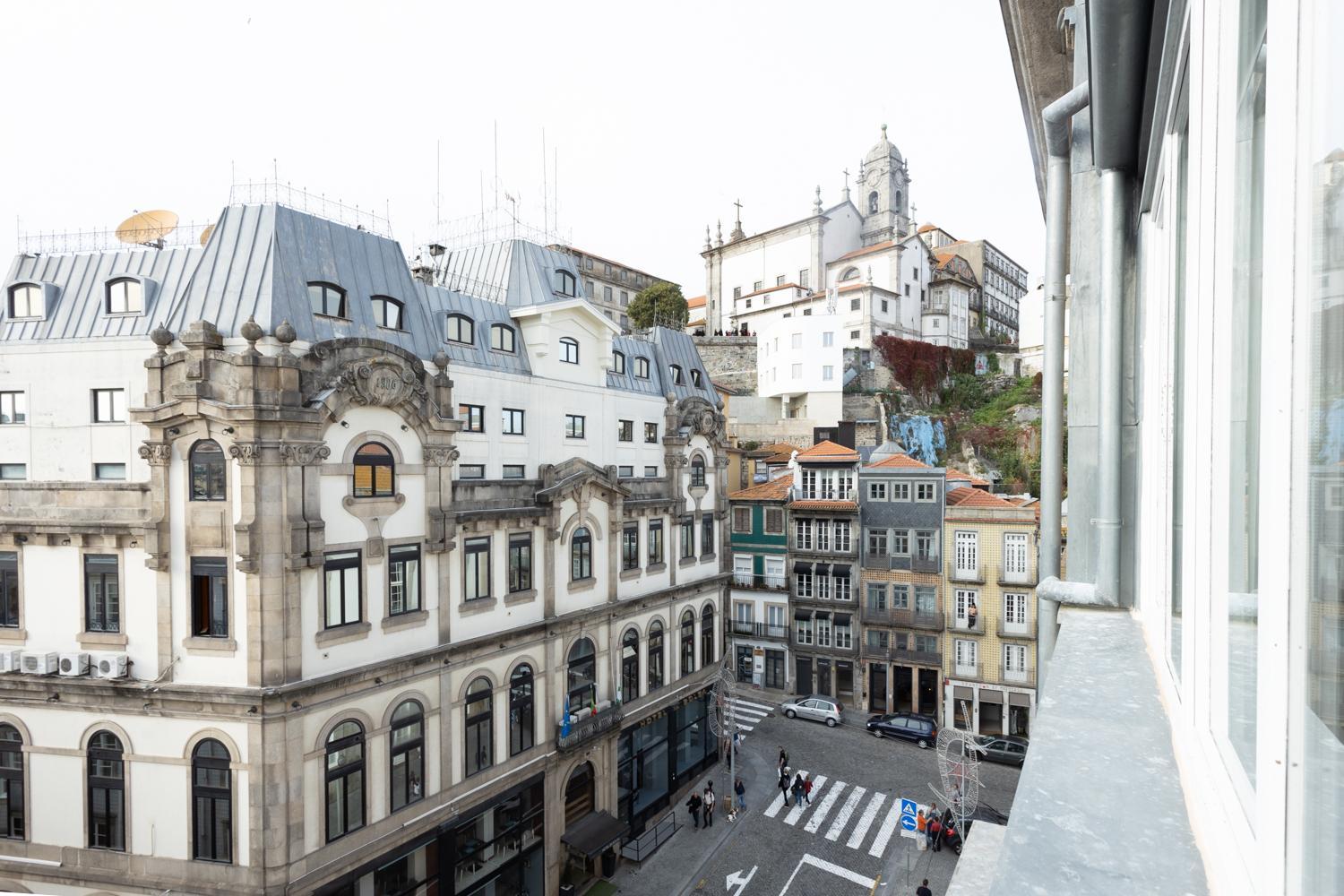 Apartamentos da Capela view 3
