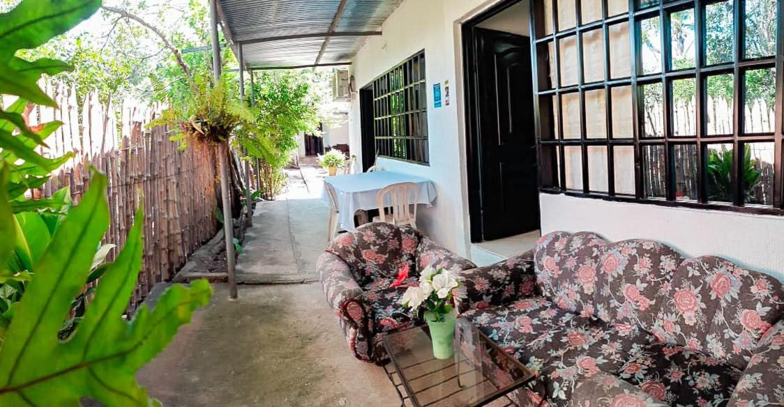 Hostal Villa del Río Las Brisas