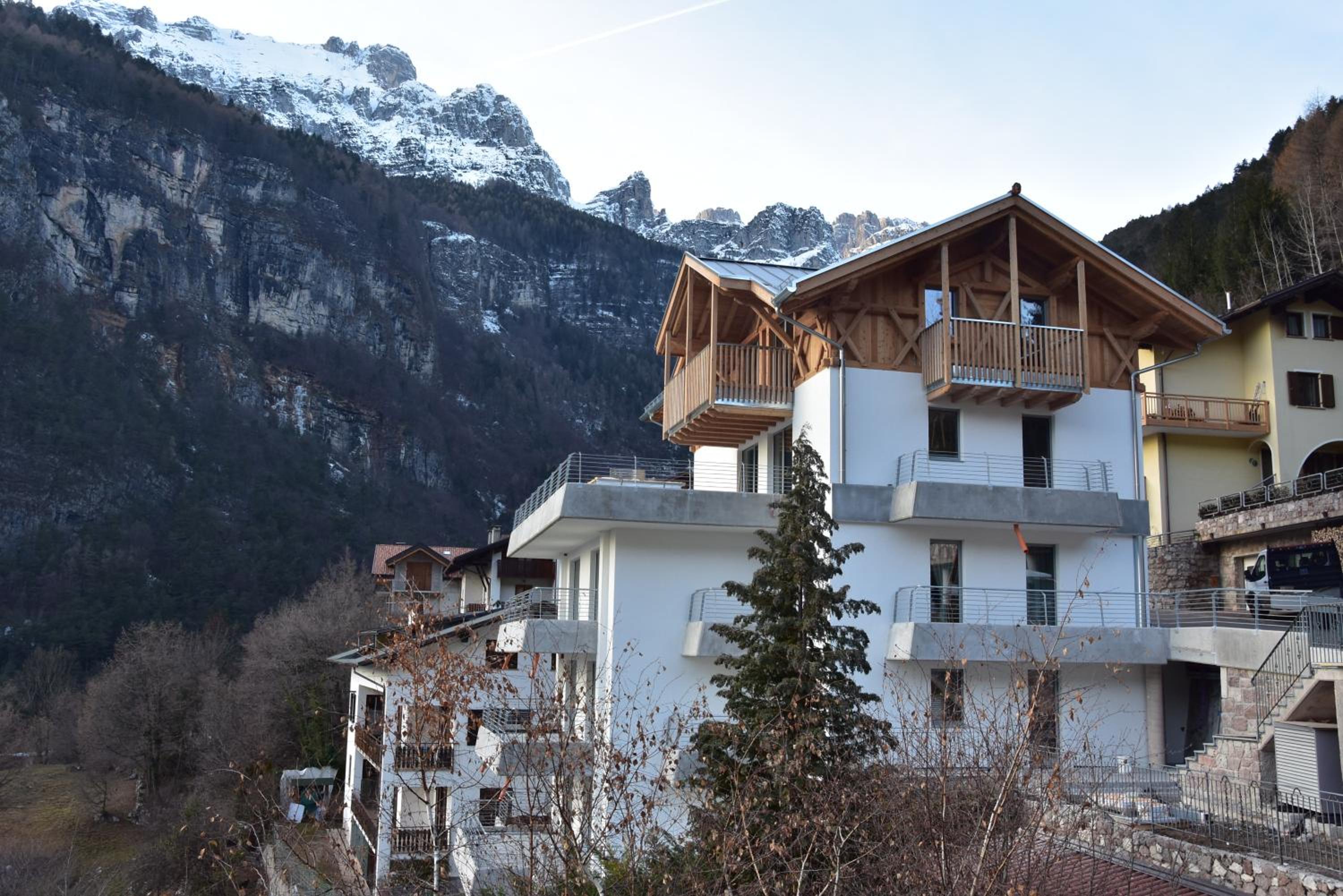 Dolomites Chalet Wolf