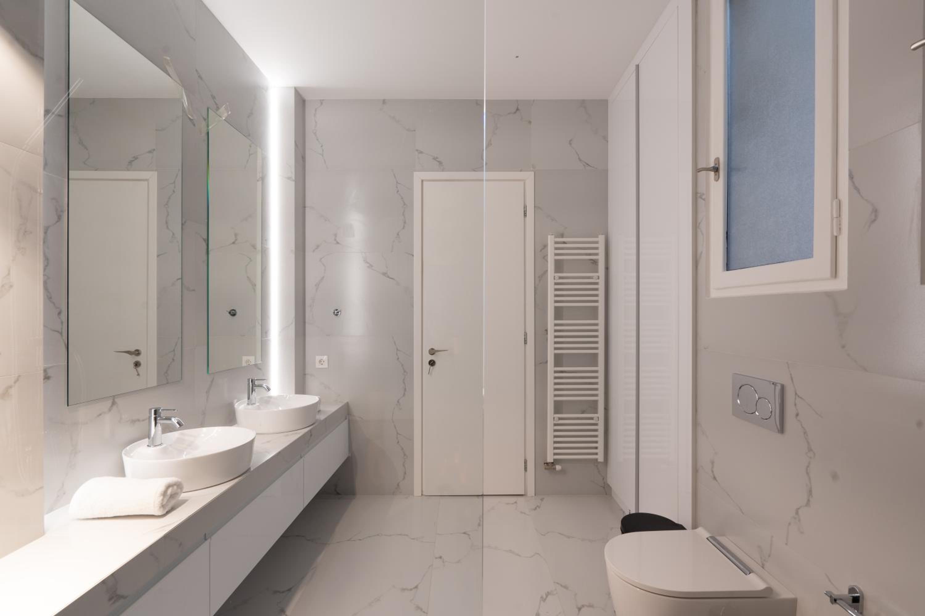 Upscale Athens Luxury Penthouse