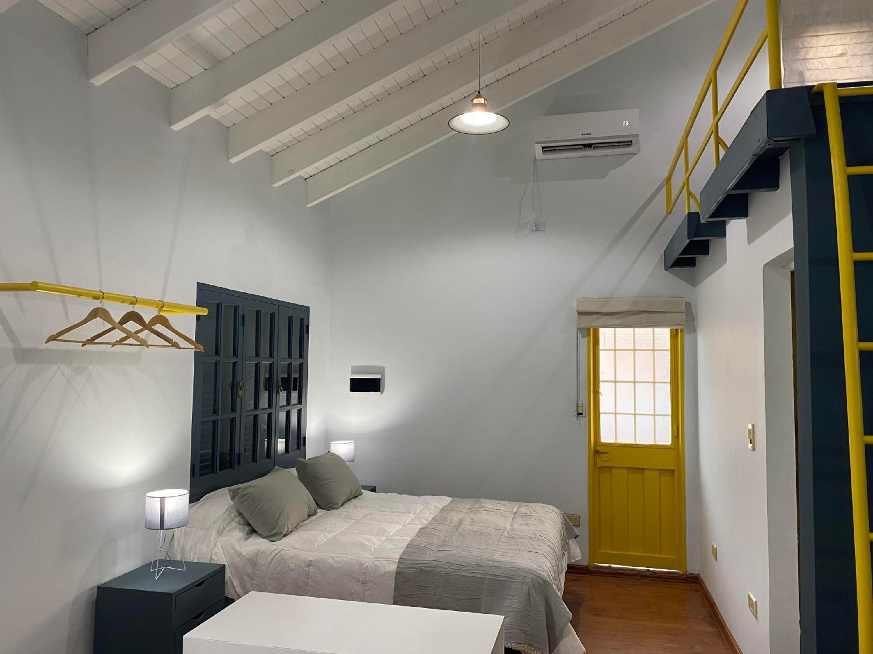 Departamento Excelente Ubicación Zona Arístides y Parque N5