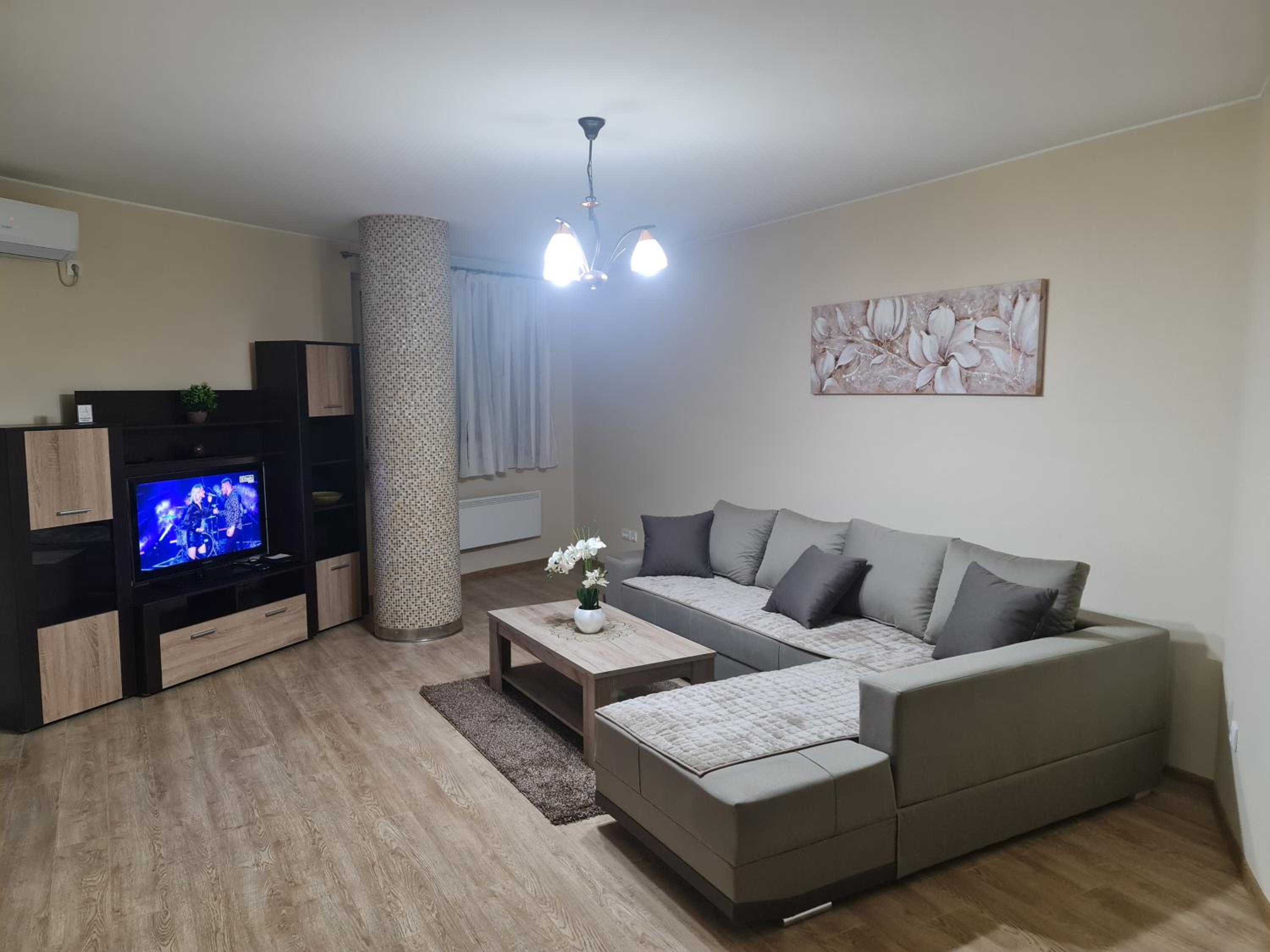 Studio BM view 2