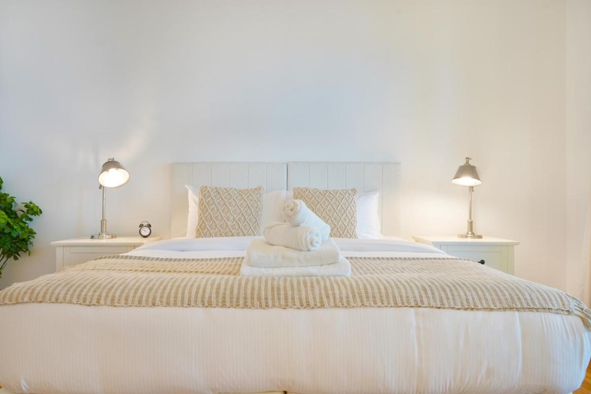 Maison Privee - Modern and Airy 2BR in Palm Jumeirah