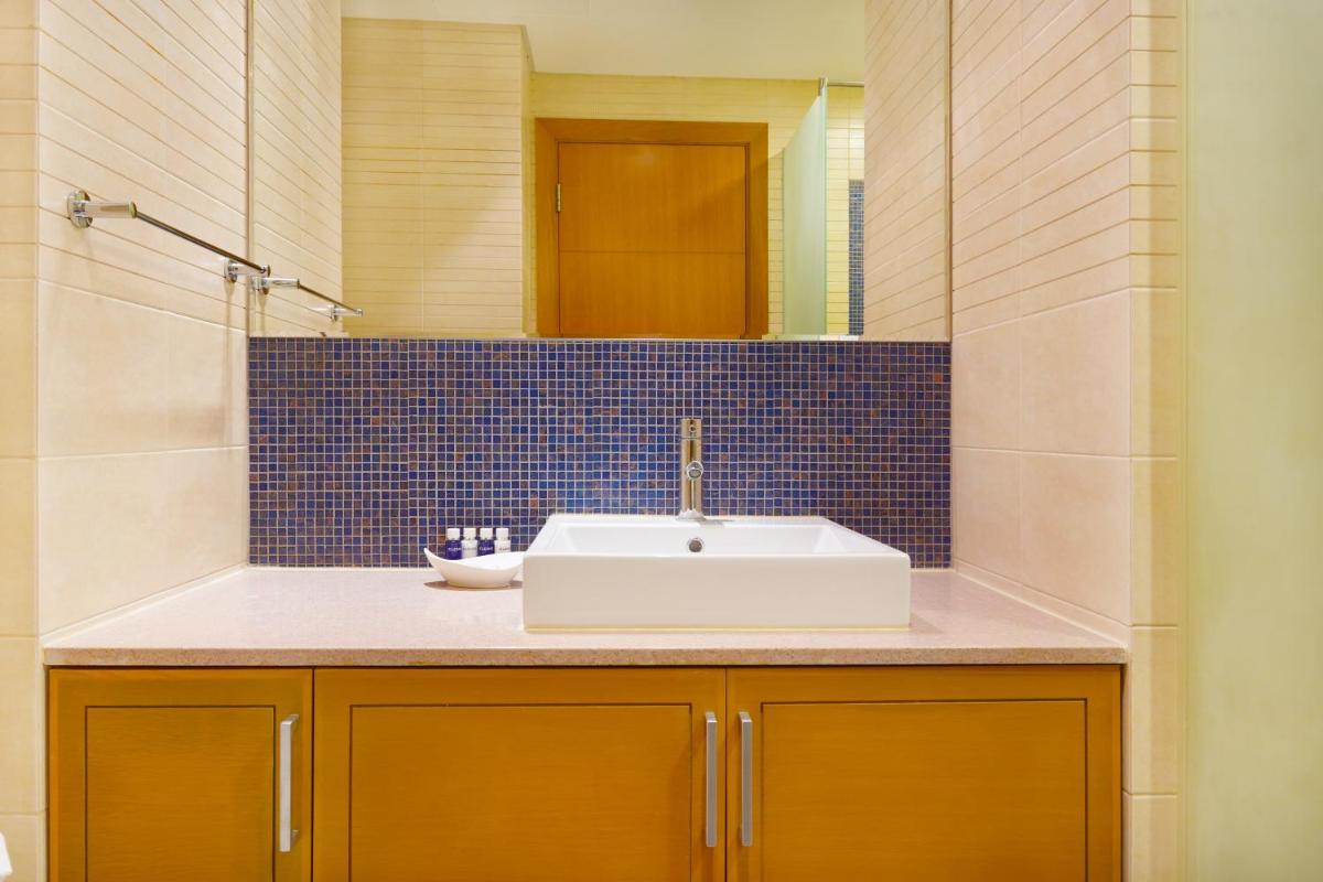 Maison Privee - Modern and Airy 2BR in Palm Jumeirah